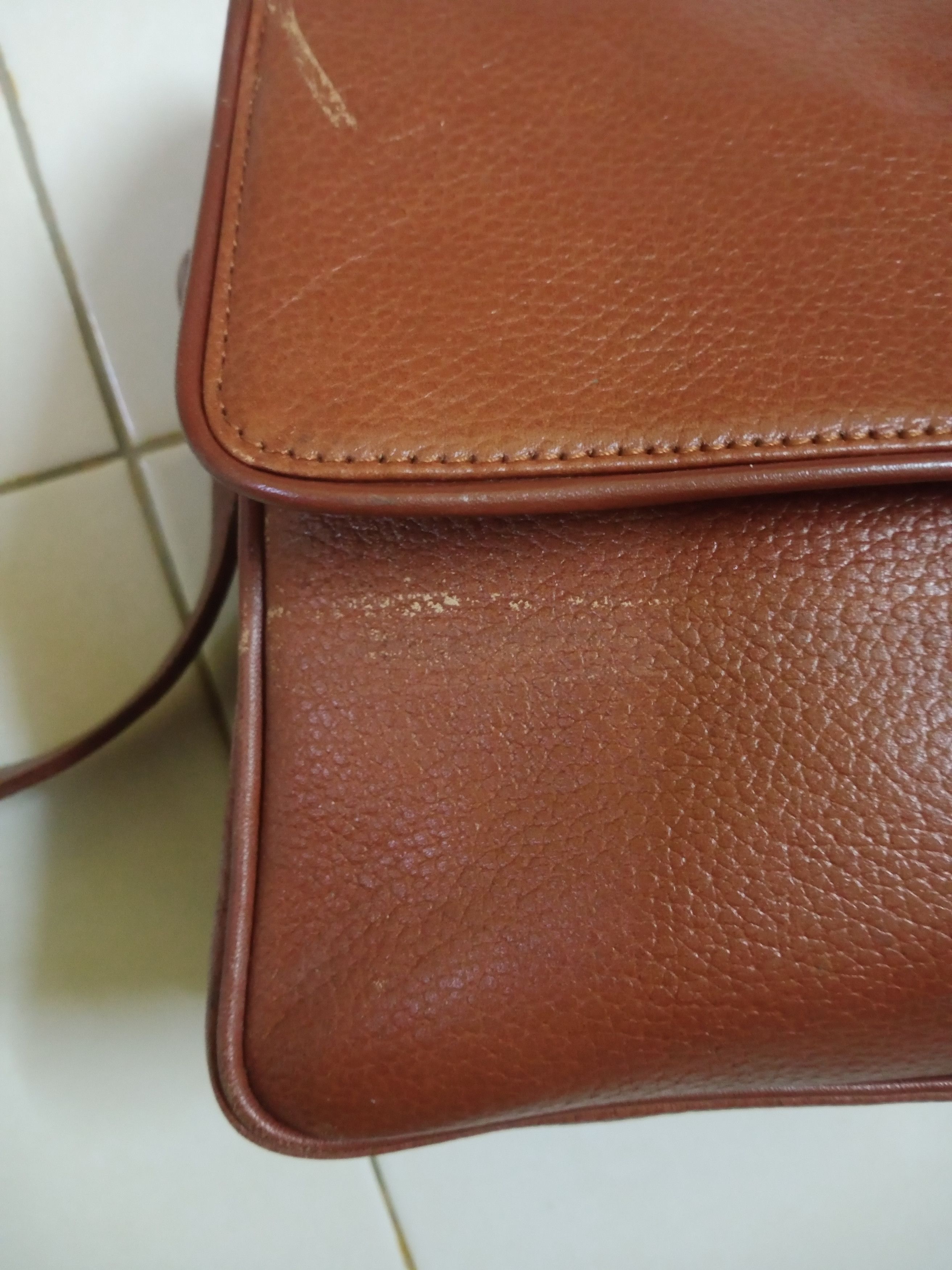 Burberry VINTAGE BURBERRY BROWN LEATHER CROSSBODY BAG Size ONE SIZE - 12 Thumbnail