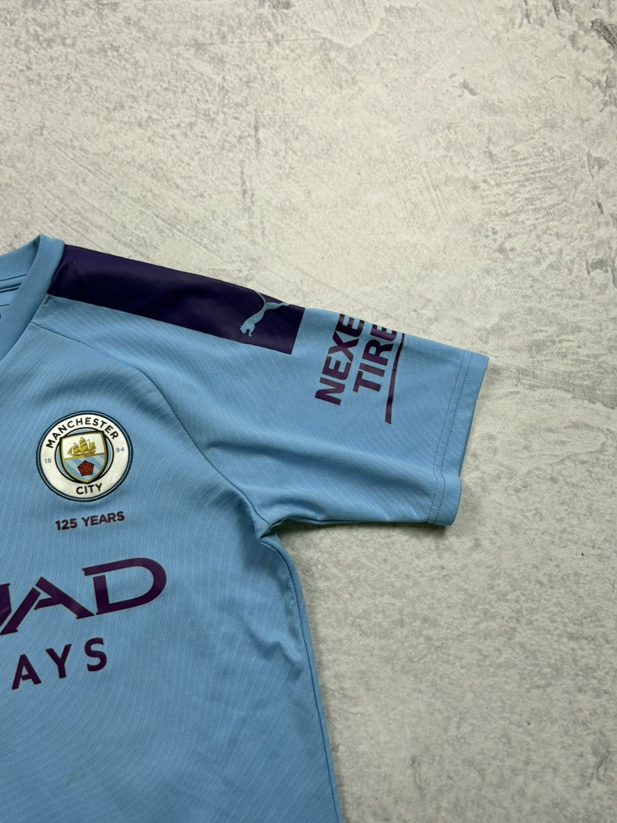 Puma × Vintage KUN AGUERO MANCHESTER CITY JERSEY PUMA PREMIER LEAGUE Size US S / EU 44-46 / 1 - 3 Thumbnail