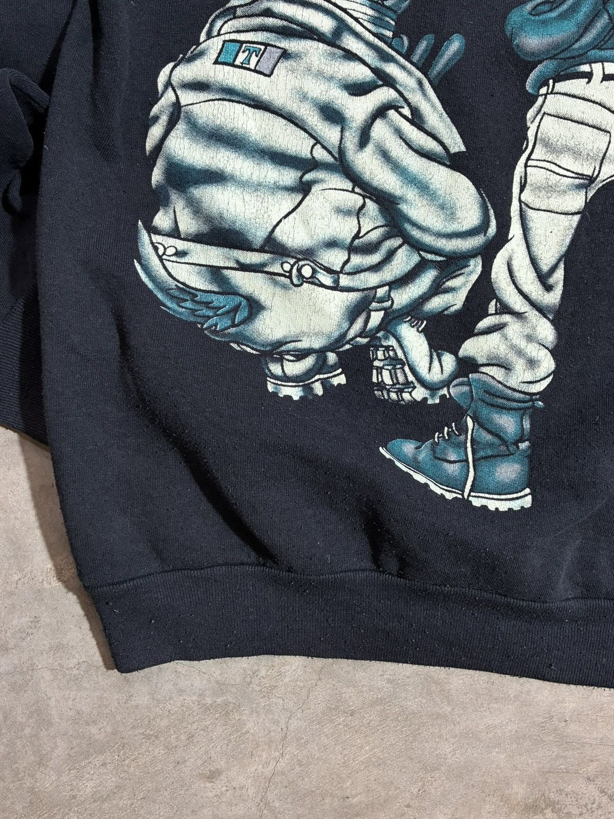 Warner Bros Vintage 1995 Warner Bros Looney Tunes Peace sweatshirt S Size US S / EU 44-46 / 1 - 9 Thumbnail