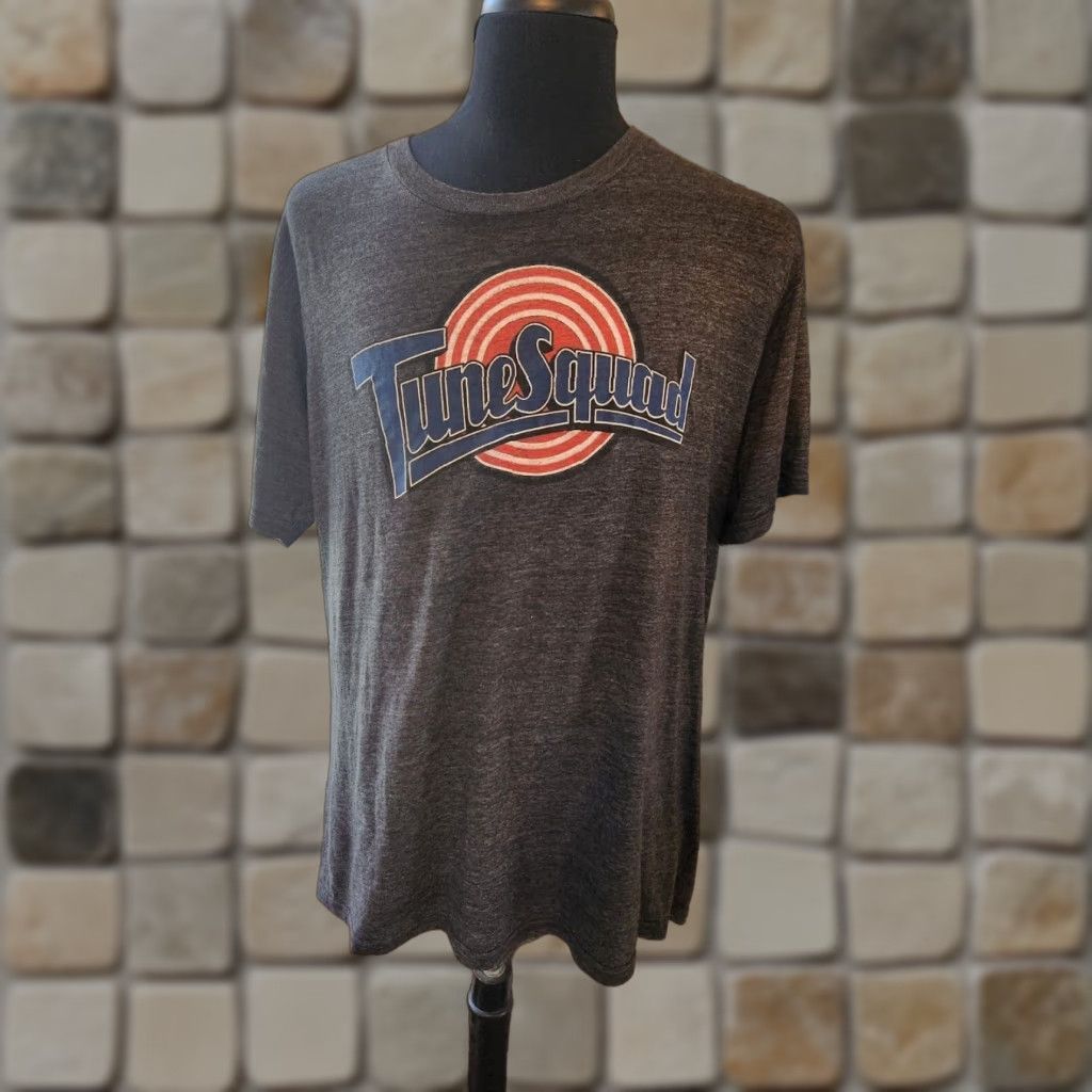 Vintage Space Jam Tune Squad Logo T-Shirt Adult XL Charcoal Gray Logo Short Sleeve 50/50 Regular Mens Sports Basketball Vintage No Size US XL / EU 56 / 4 - 1 Thumbnail