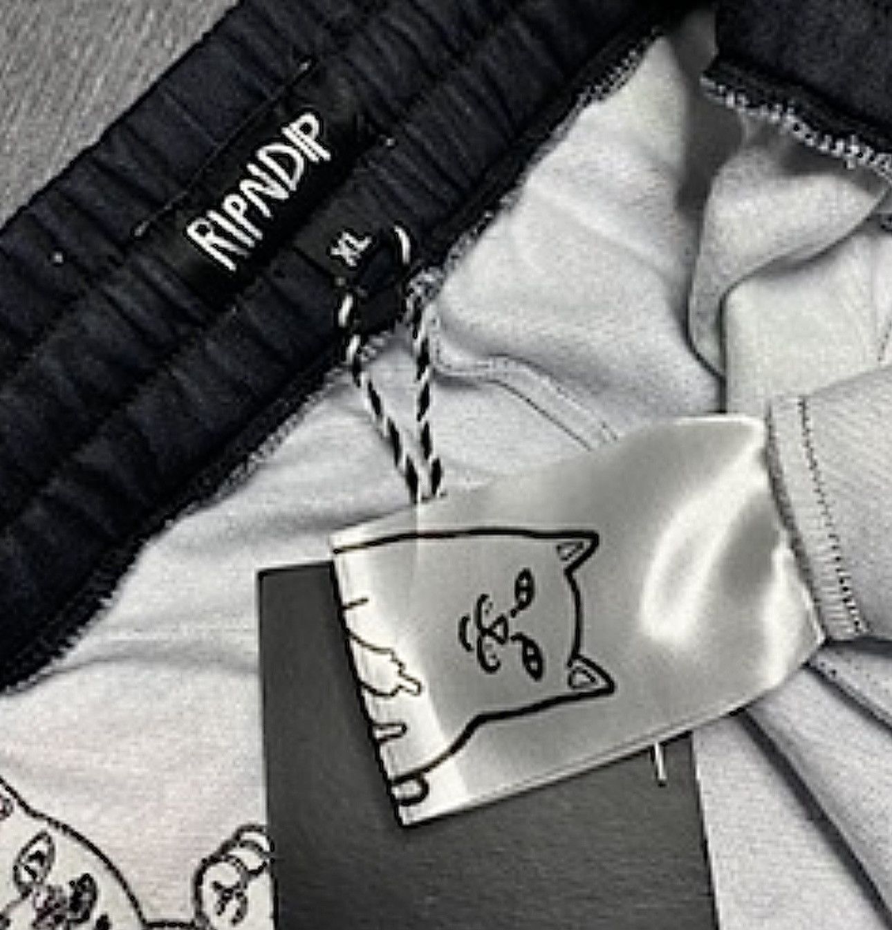 RIPNDIP Ripndip shorts floral print New Size US 35 - 8 Thumbnail