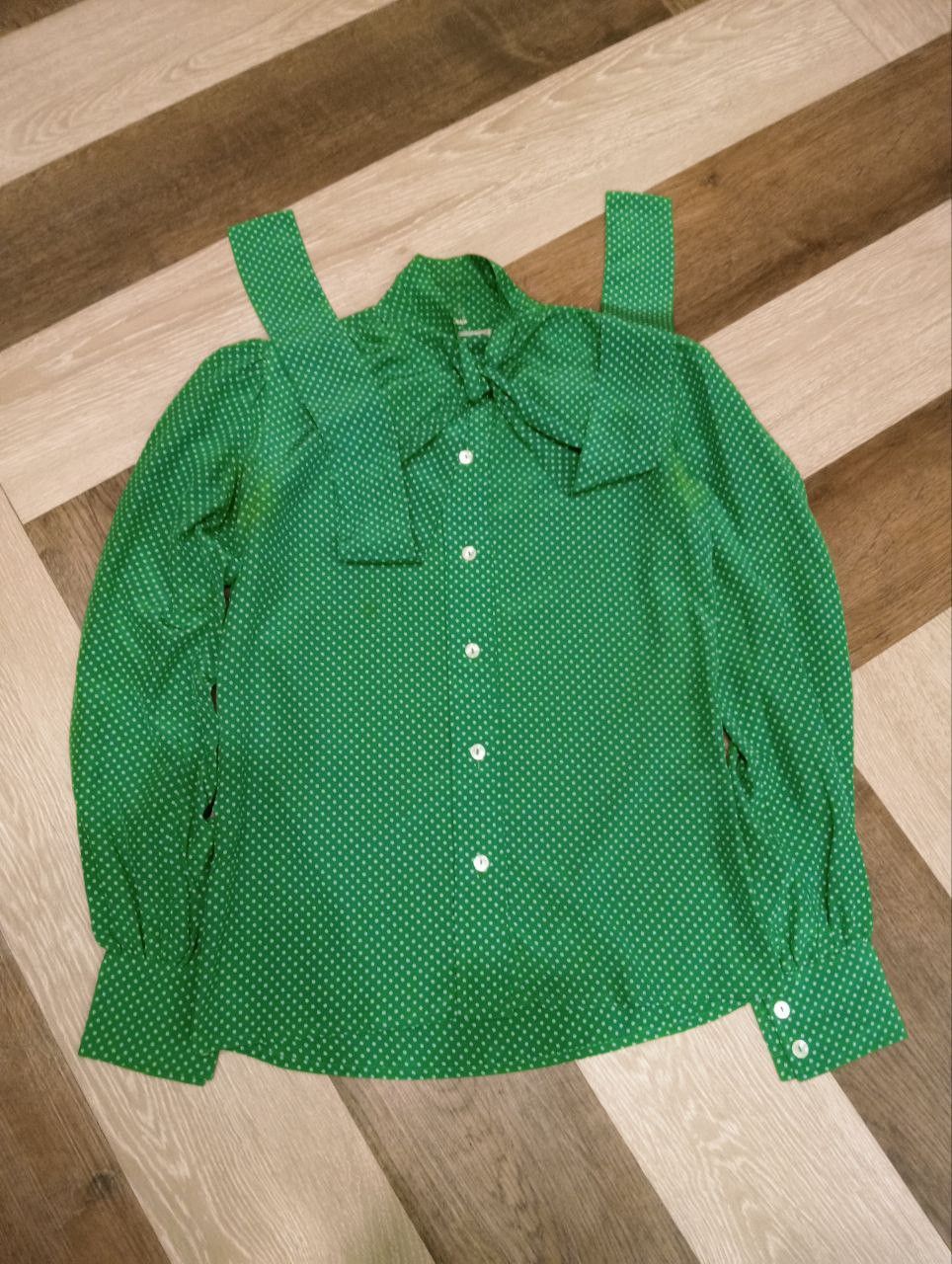 Saint Laurent Paris VINTAGE SAINT LAURENT SILK BLOUSE Size XXS / US 00 / IT 34 - 1 Thumbnail