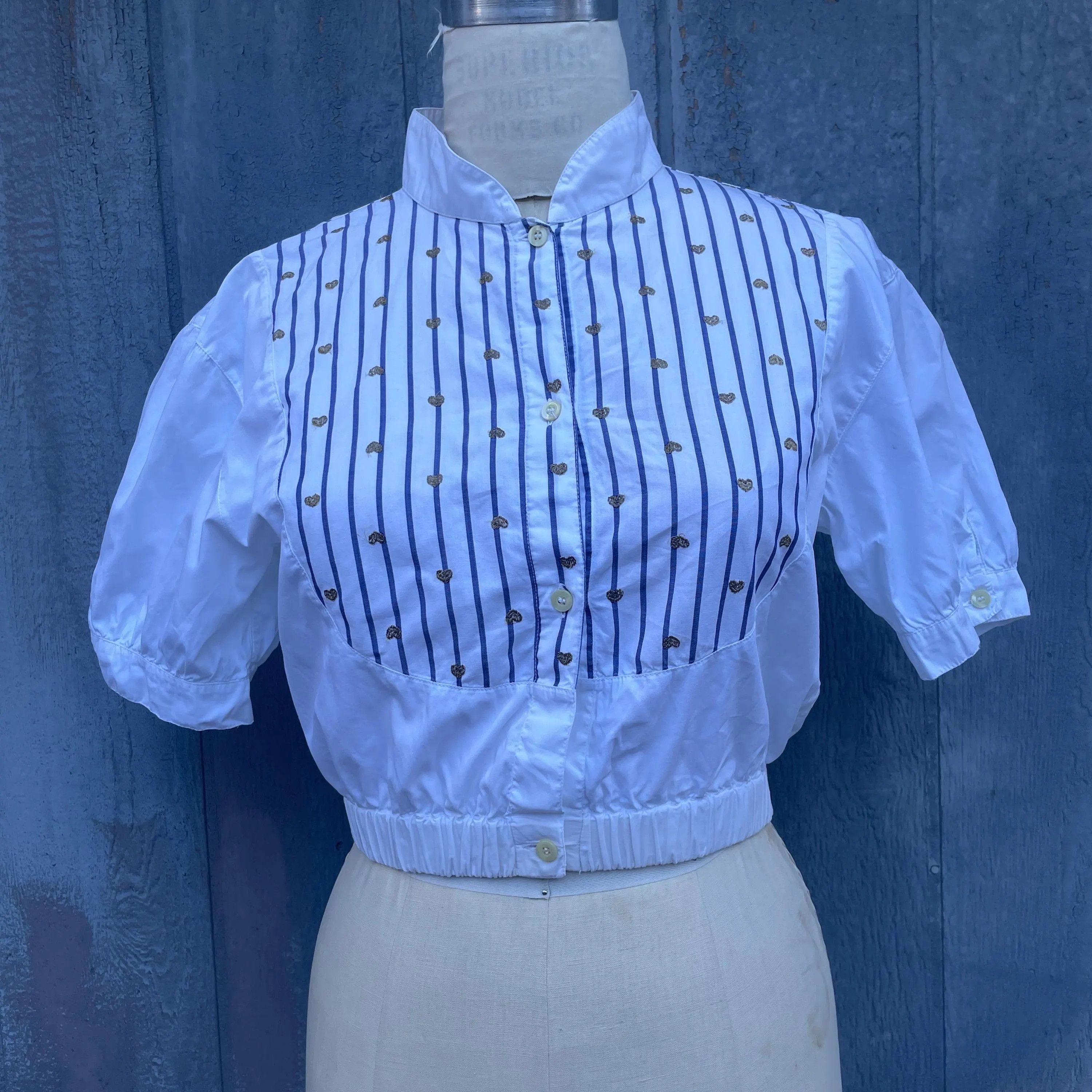 Iceberg Half Sleeve Heart Pattern Smocked Waist Crop Top Button Up Size M / US 6-8 / IT 42-44 - 6 Thumbnail
