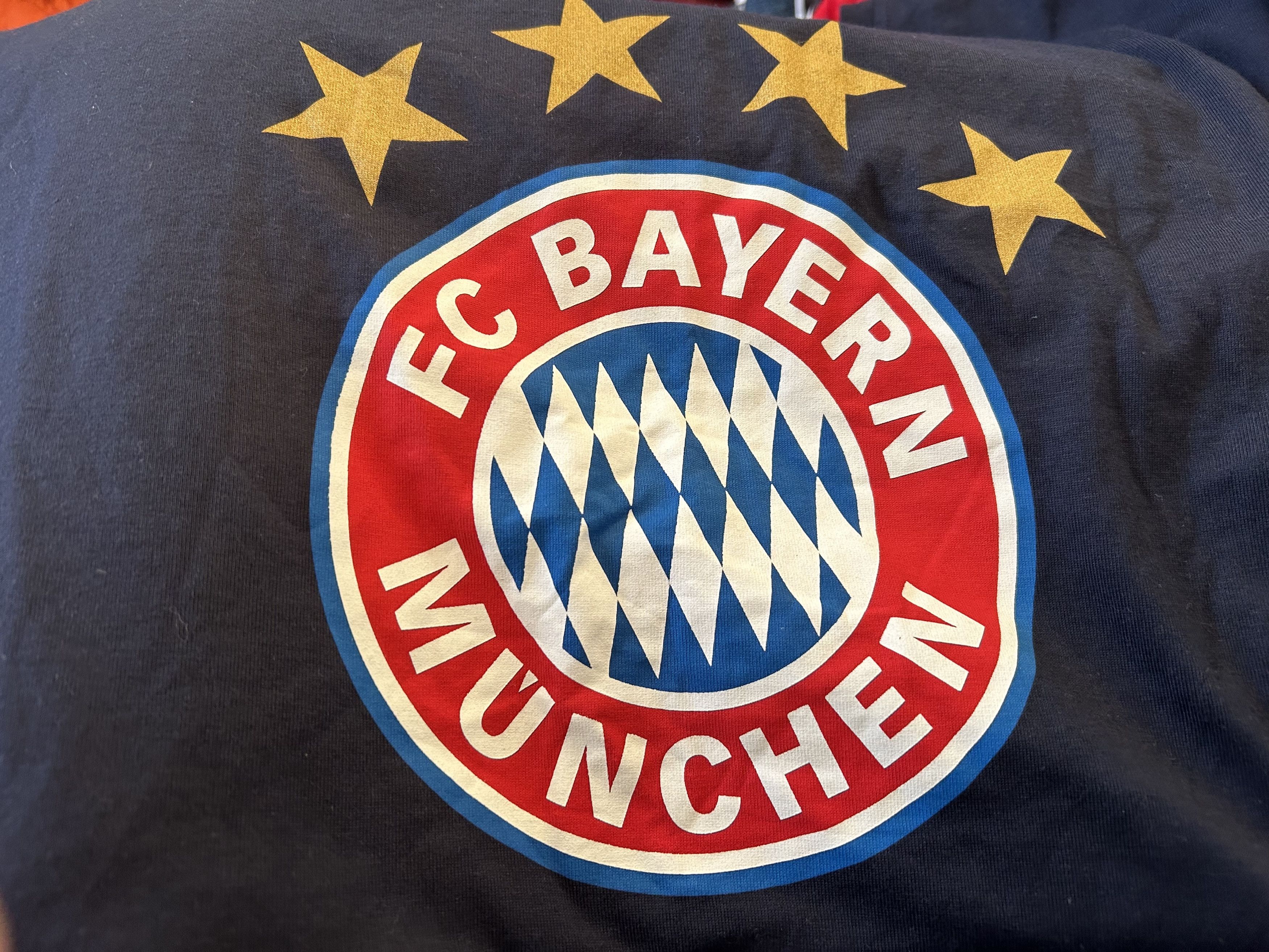Other T - Shirt - BAYERN MUNICH FC - M - NEW with tags Size US L / EU 52-54 / 3 - 5 Thumbnail