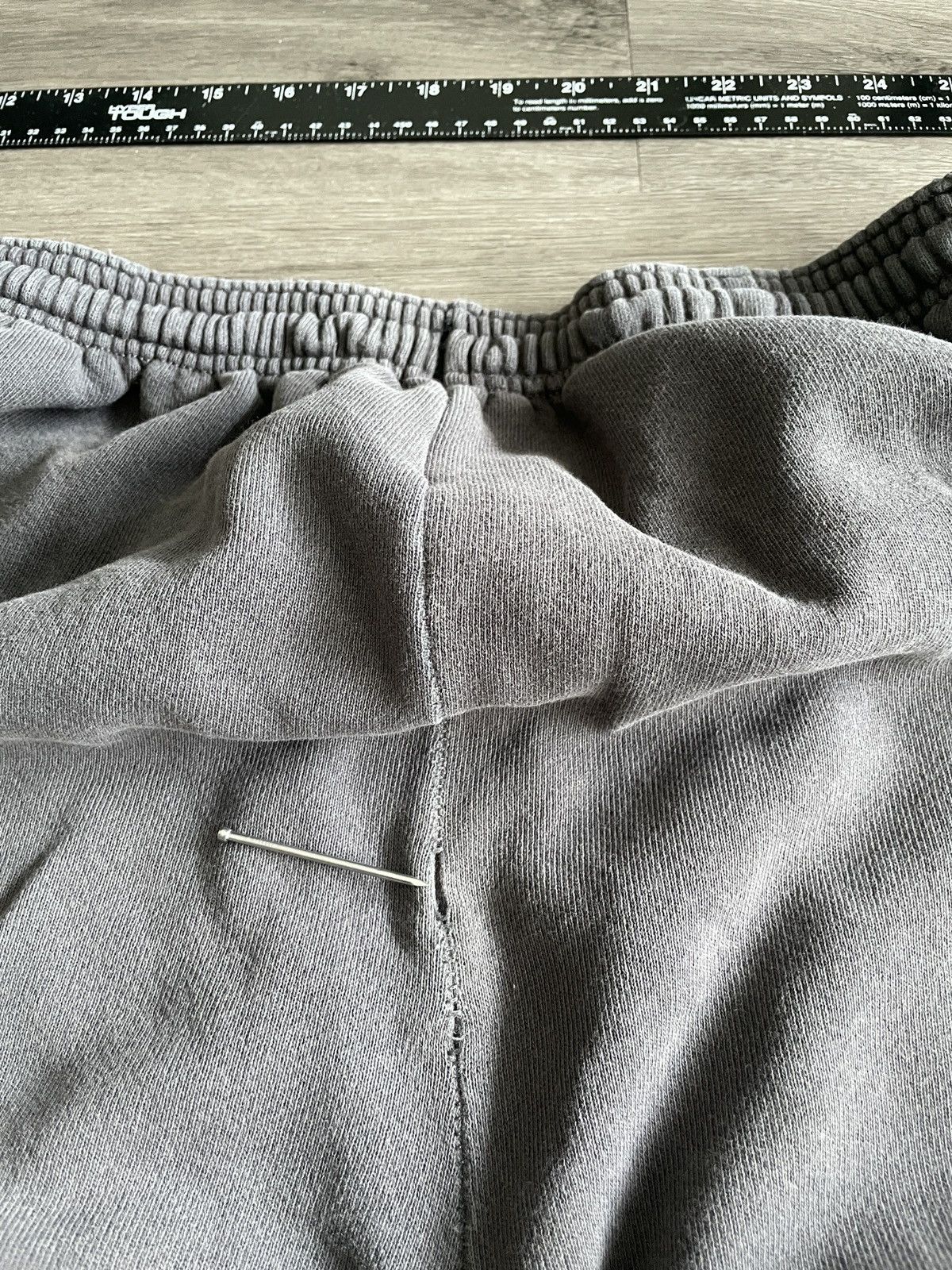 Nike Vintage 90’s Nike USA “Sun faded” Baggy Sweat Pants (Sz.XL) Size US 36 / EU 52 - 5 Thumbnail