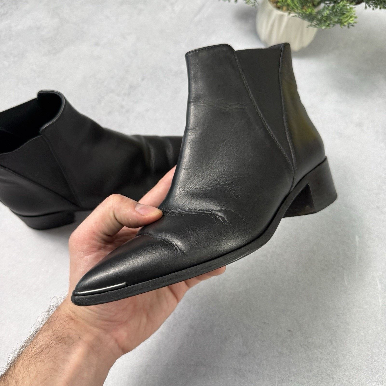 Acne Studios Acne Studios Ankle Boots Leather Chelsea Size 36 Black US 6 Size US 6 / IT 36 - 16 Thumbnail