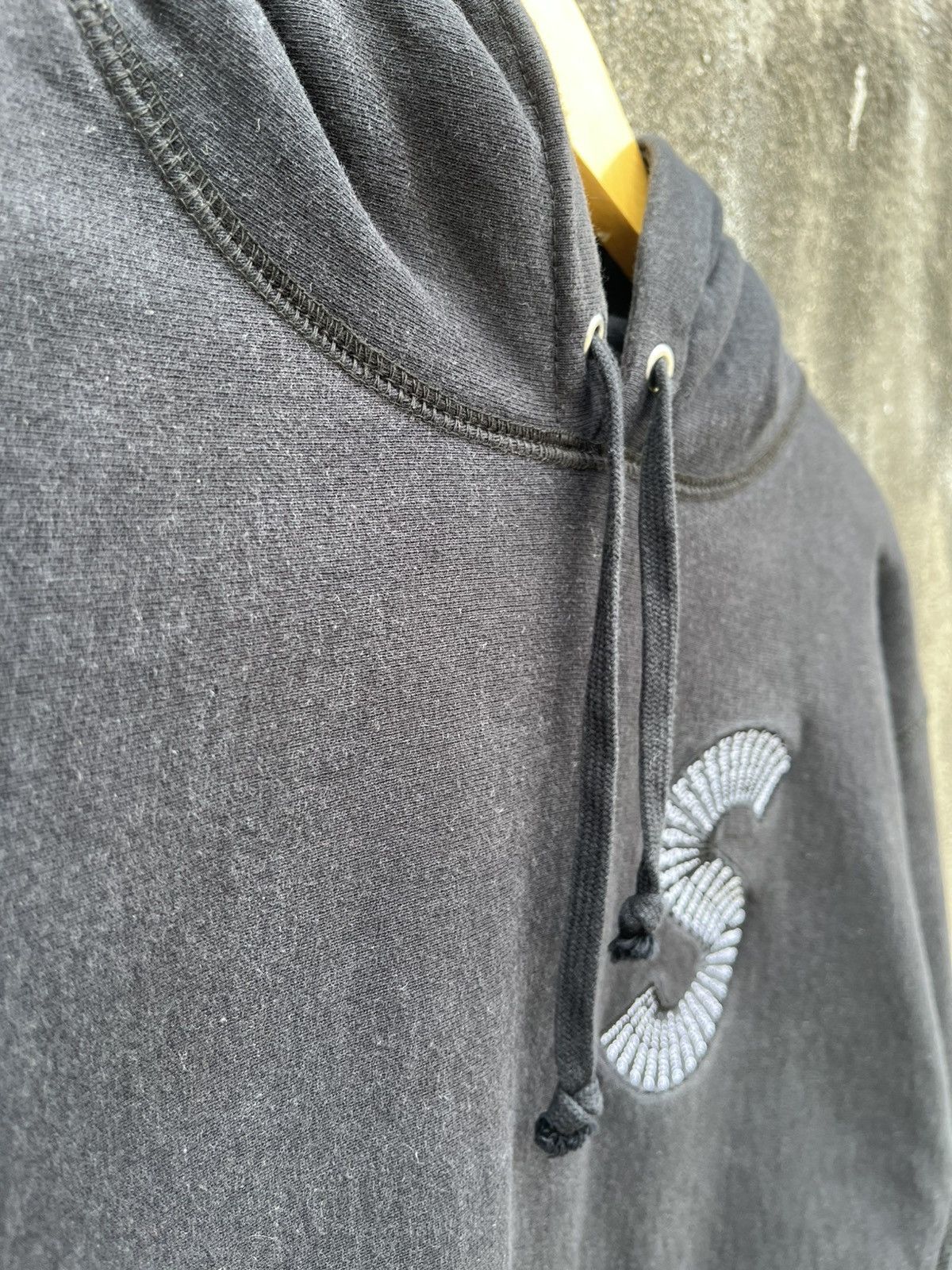 Supreme Supreme S Logo Hooded Sweatshirt Black Small Size US S / EU 44-46 / 1 - 3 Thumbnail