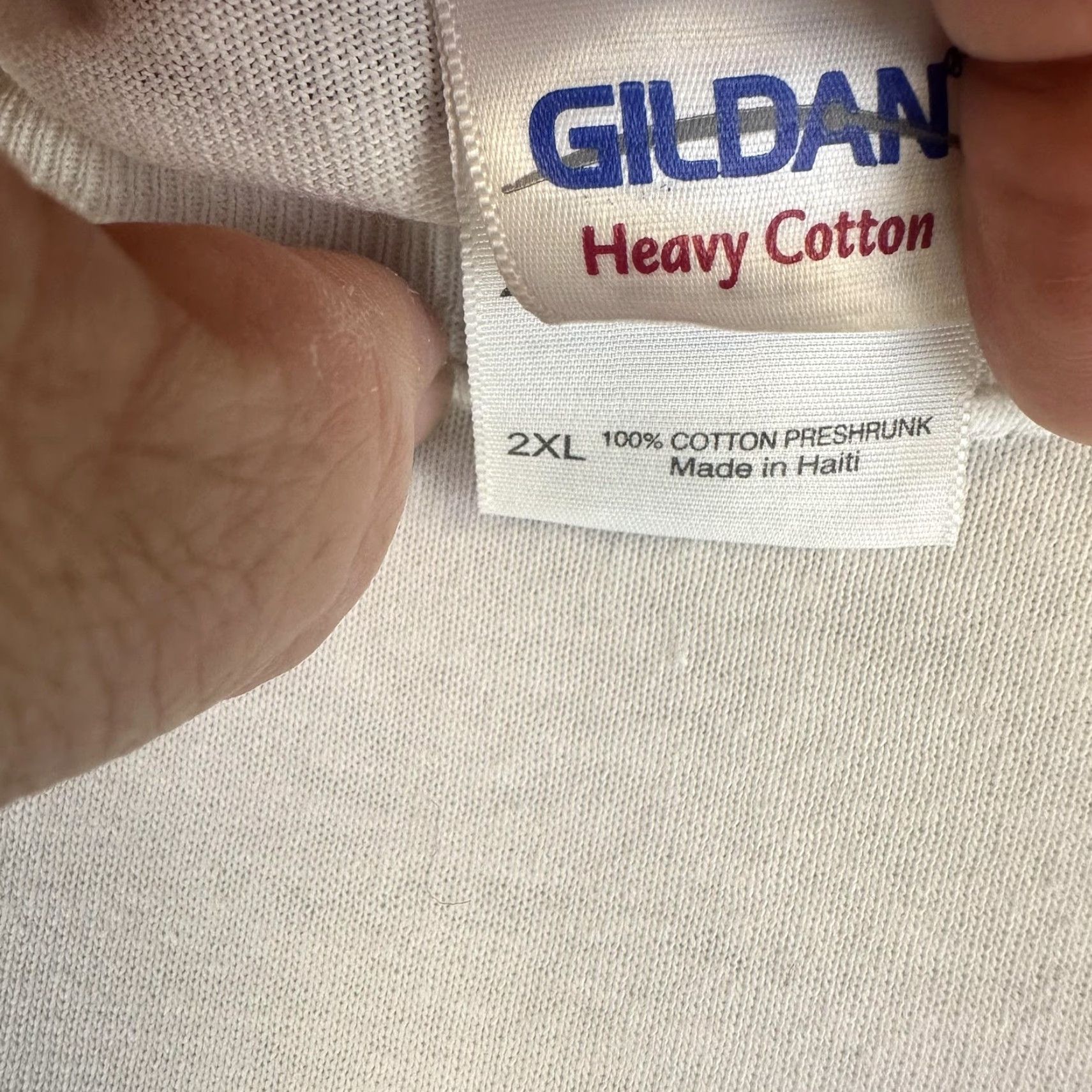 Gildan Camp Provincetown Shirt Mens 2XL White Joey Mars Cartoon Graphic Beach Tee Art Size US XXL / EU 58 / 5 - 5 Thumbnail
