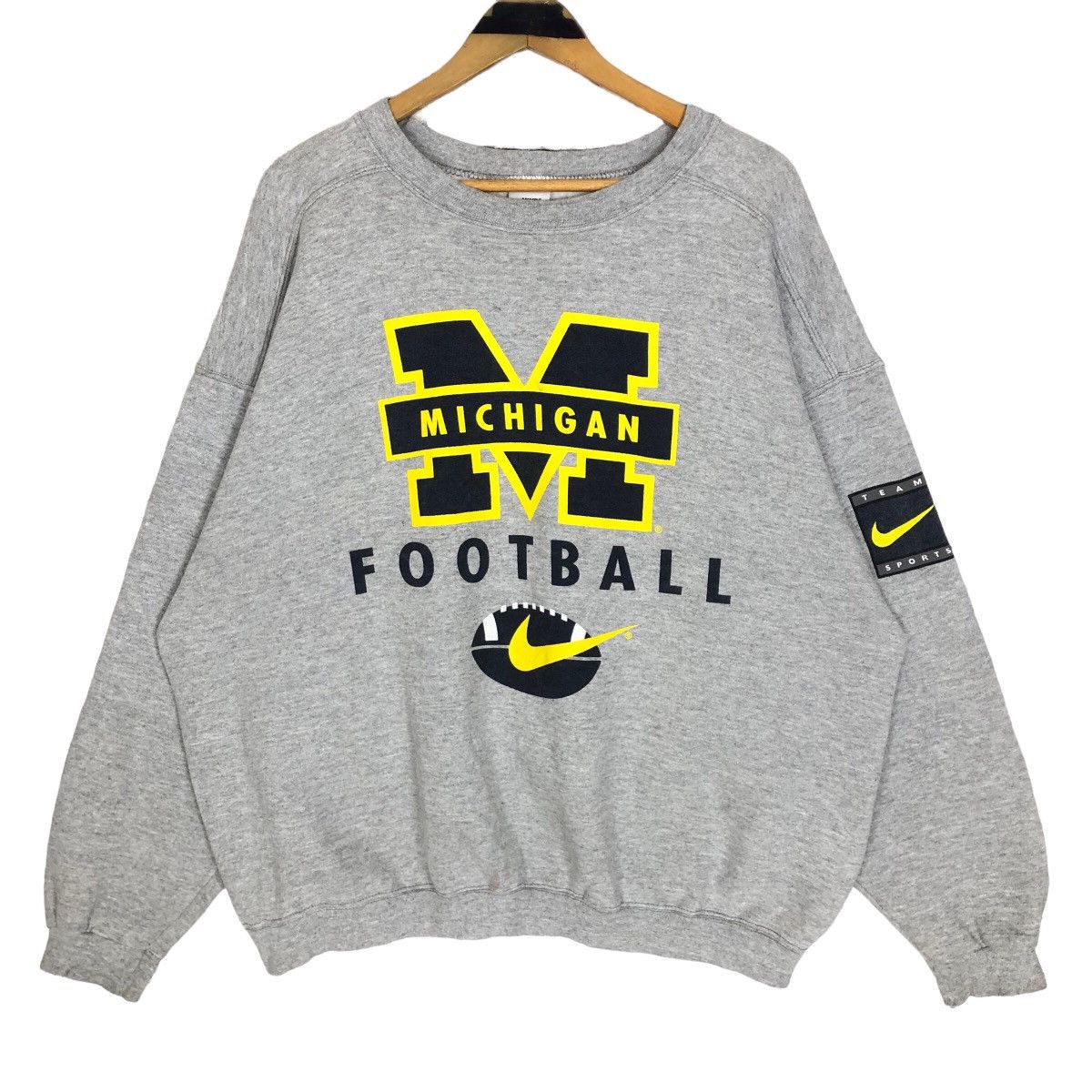 NCAA Vintage 90s Nike Swoosh X University Of Michigan Sweatshirt Size US XL / EU 56 / 4 - 1 Thumbnail