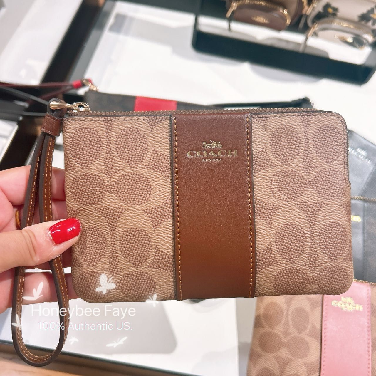 Coach Corner Zip Wristlet In Signature Canvas With Stripe CW854 Size ONE SIZE - 5 Thumbnail