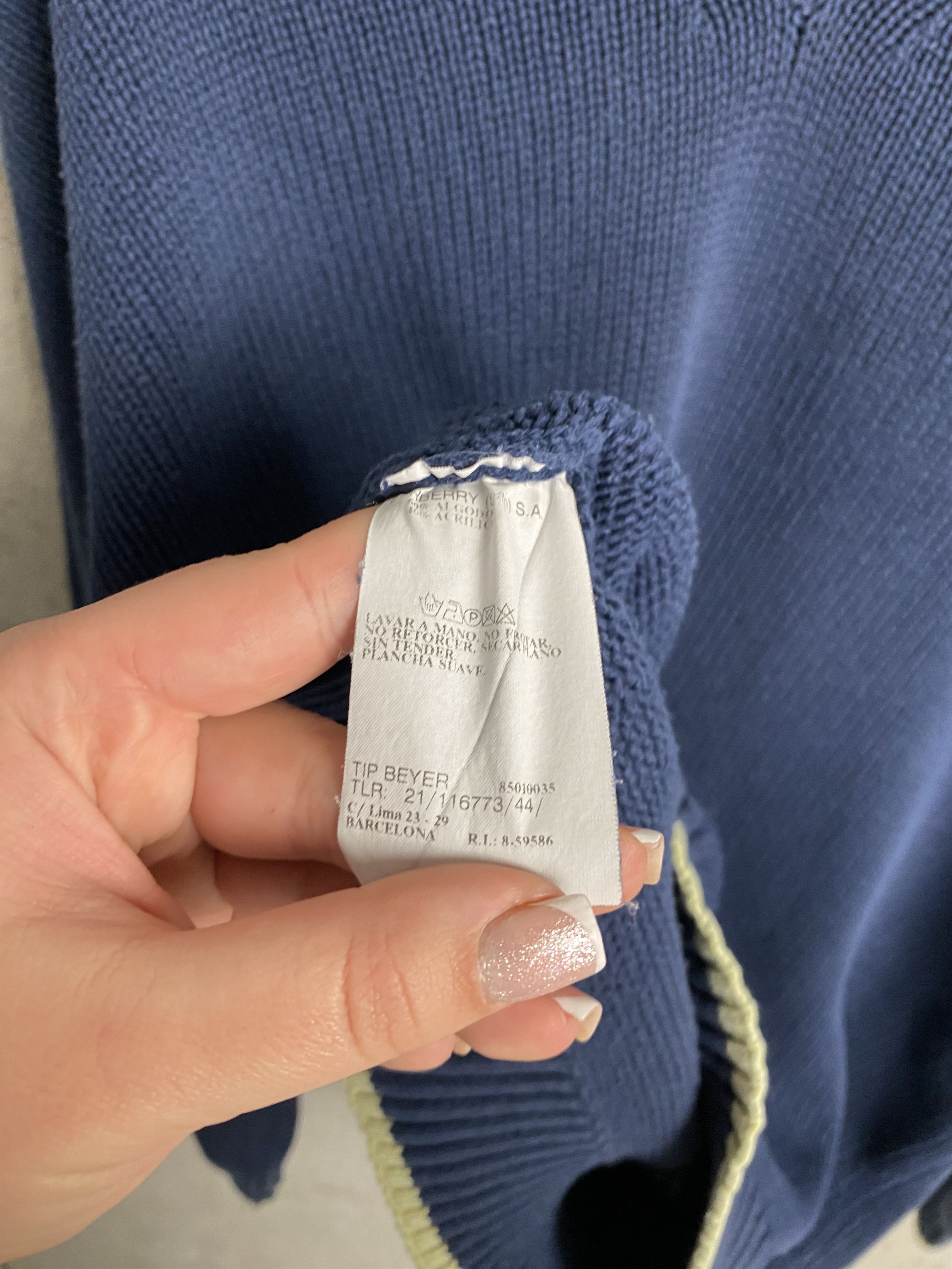 Burberry Burberry vintage small logo sweater knitwear Size US S / EU 44-46 / 1 - 4 Thumbnail
