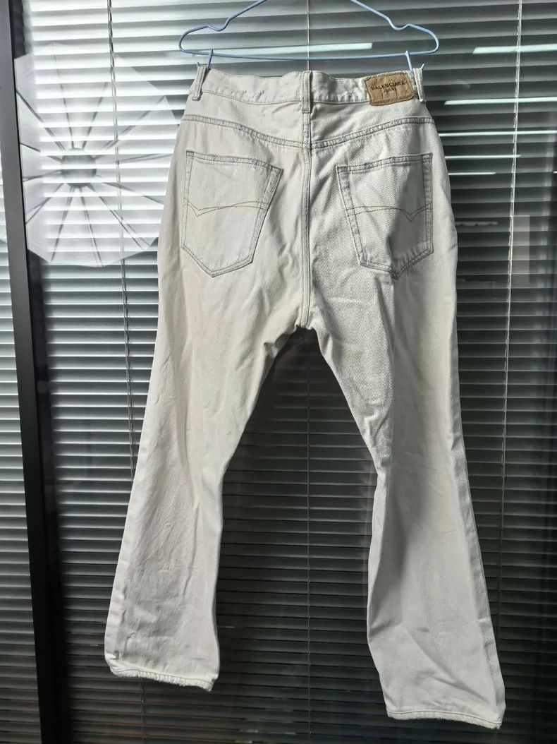 Balenciaga Balenciaga size M Distressed straight-leg pleated casual p Size US 27 - 2 Thumbnail