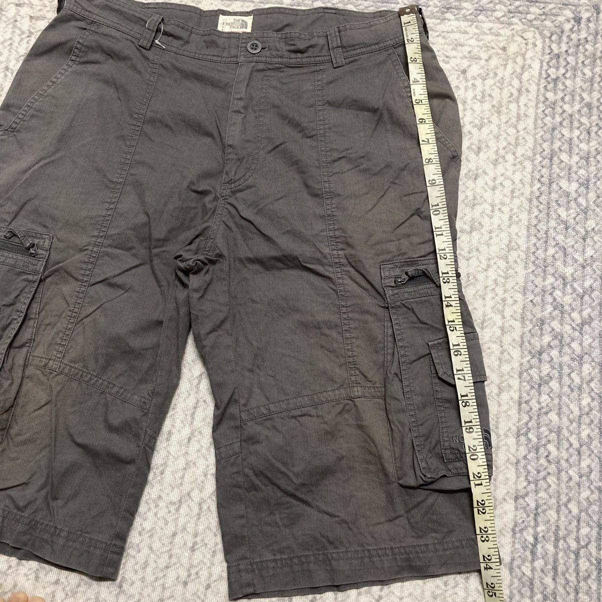The North Face Faded & Distressed The North Face Tactical Cargo Shorts Size US 32 / EU 48 - 18 Thumbnail