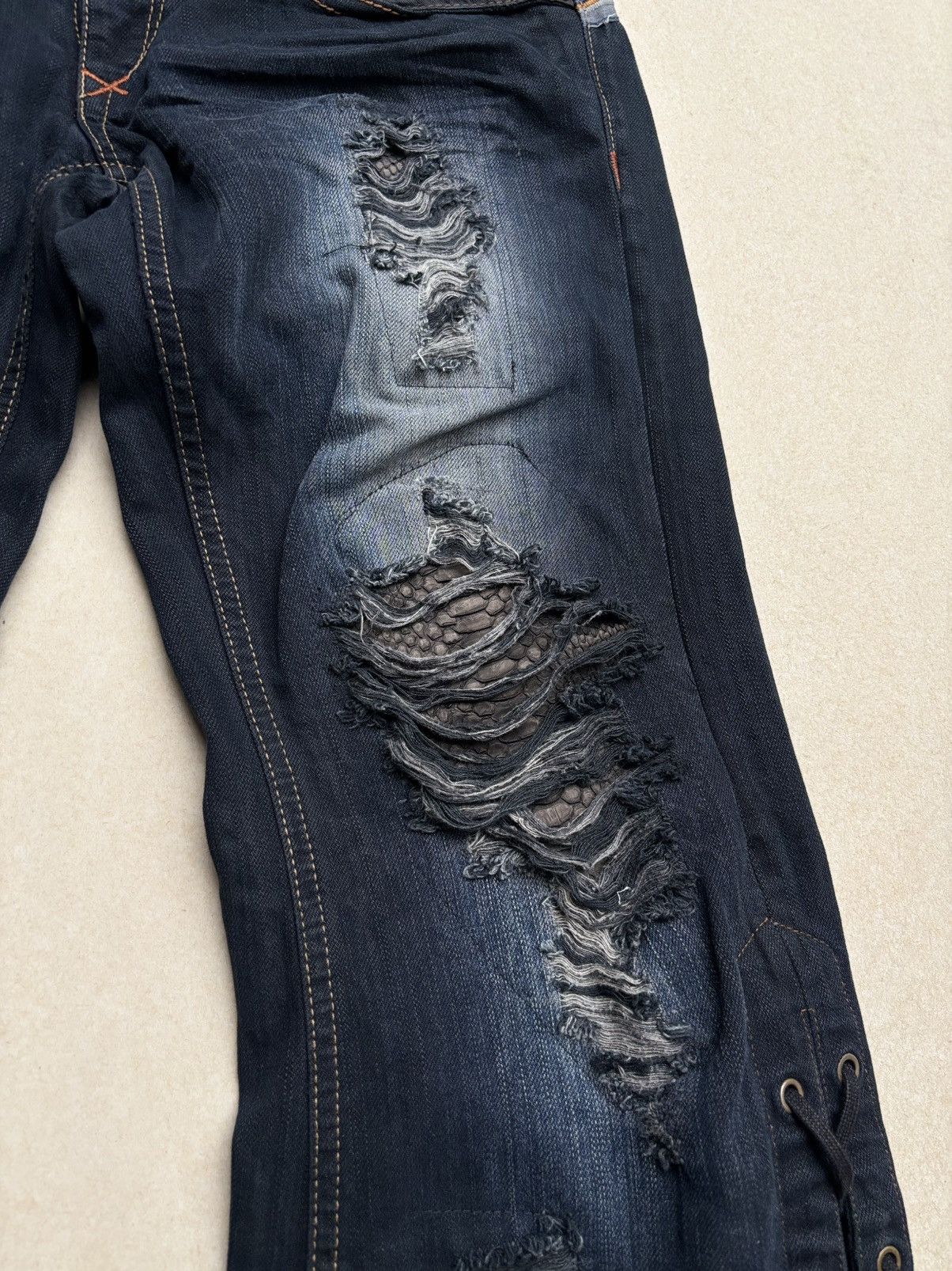 Japanese Brand Blue way phyton distressed flare jeans Size US 28 / EU 44 - 3 Thumbnail