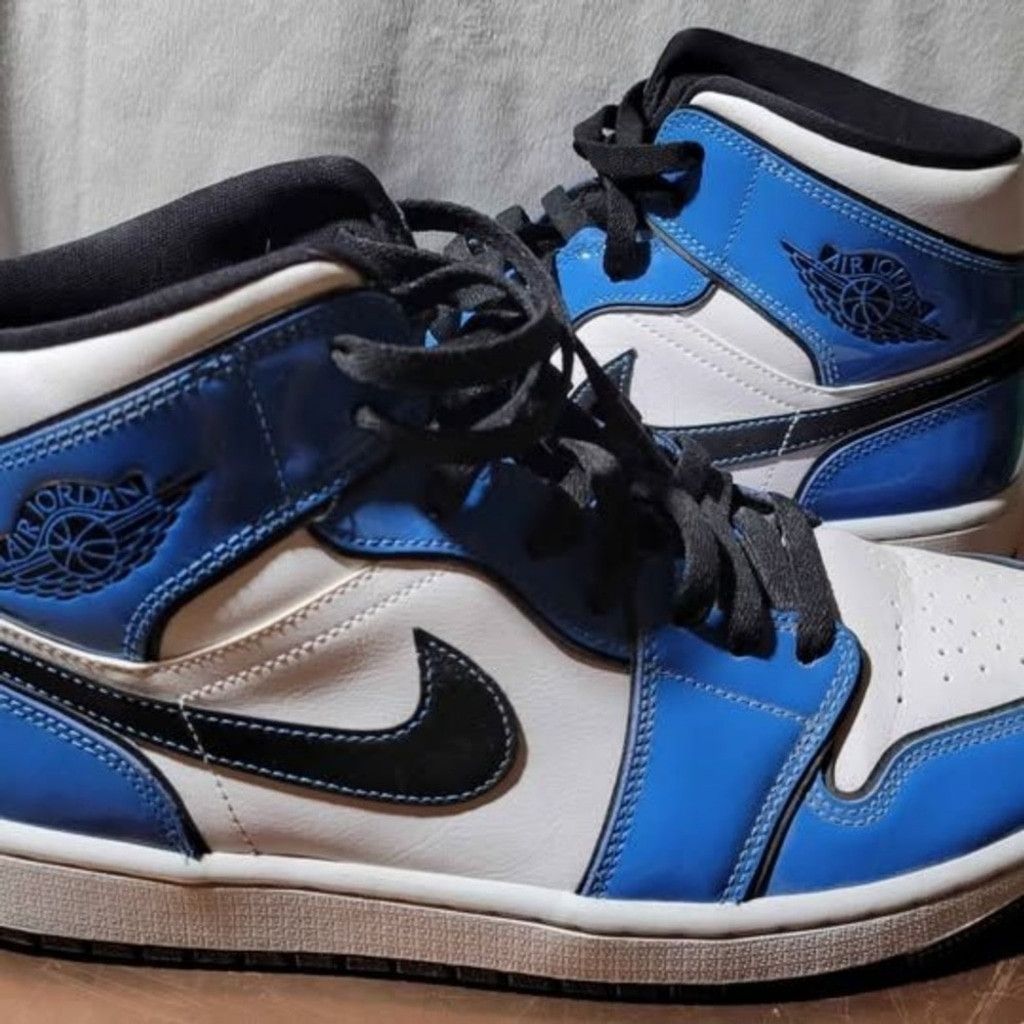Nike AIR JORDAN 1 MID SE SIGNAL BLUE/BLACK/WHITE Mens Size 10 Size US 10 / EU 43 - 1 Thumbnail