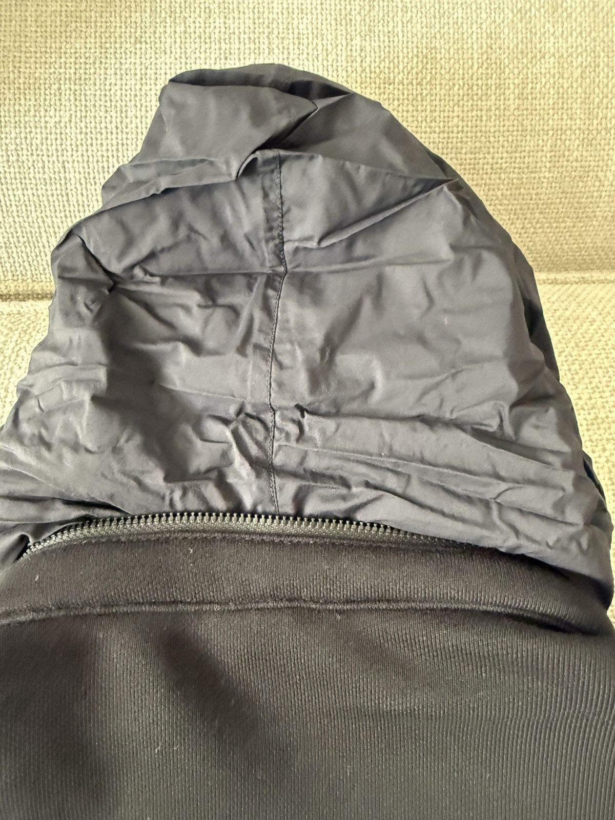 James Perse James Perse Y/Osemite Hybrid Down Hoodie — Black | Size 2 M Size US M / EU 48-50 / 2 - 9 Thumbnail