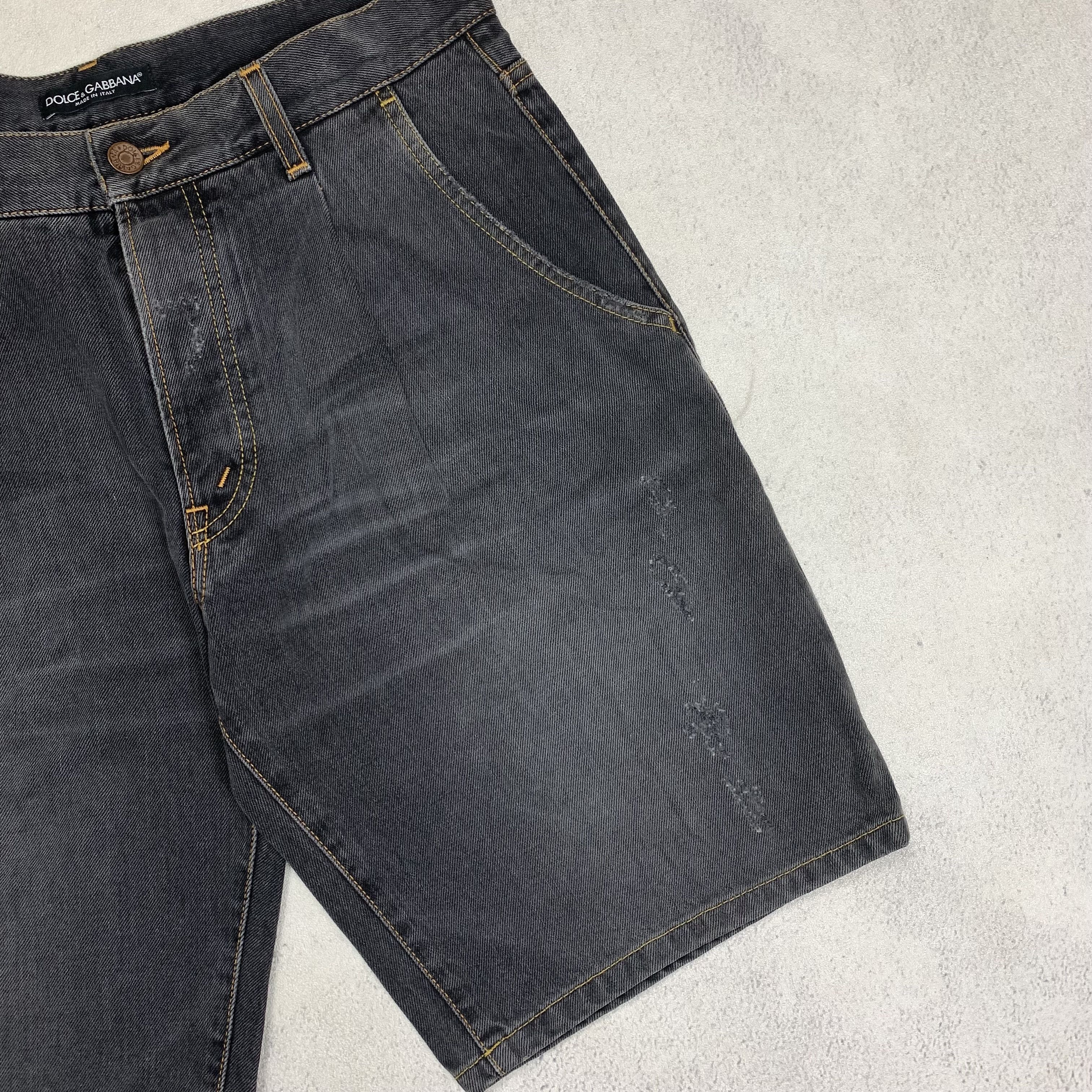 Dolce & Gabbana Dolce & Gabbana Distressed Multi Pocket Short Denim Pants Size US 32 / EU 48 - 3 Thumbnail