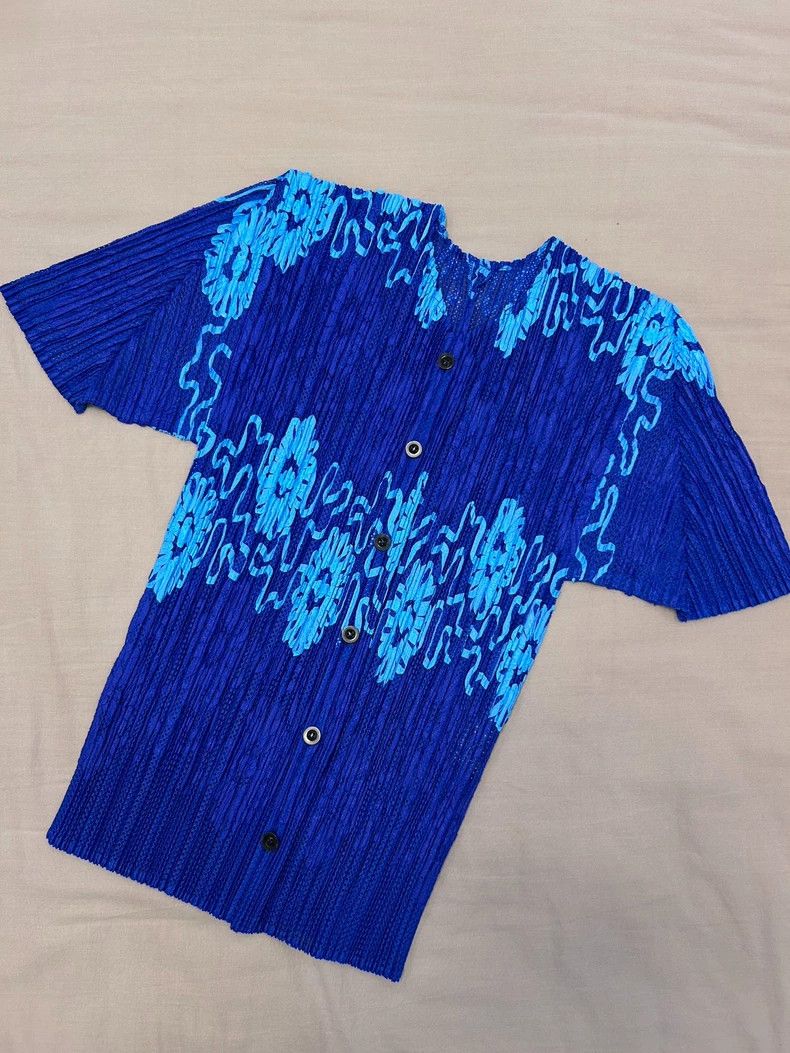 Issey Miyake issey miyake size:4 Embroidered netted cardigan Size XXS / US 00 / IT 34 - 1 Thumbnail