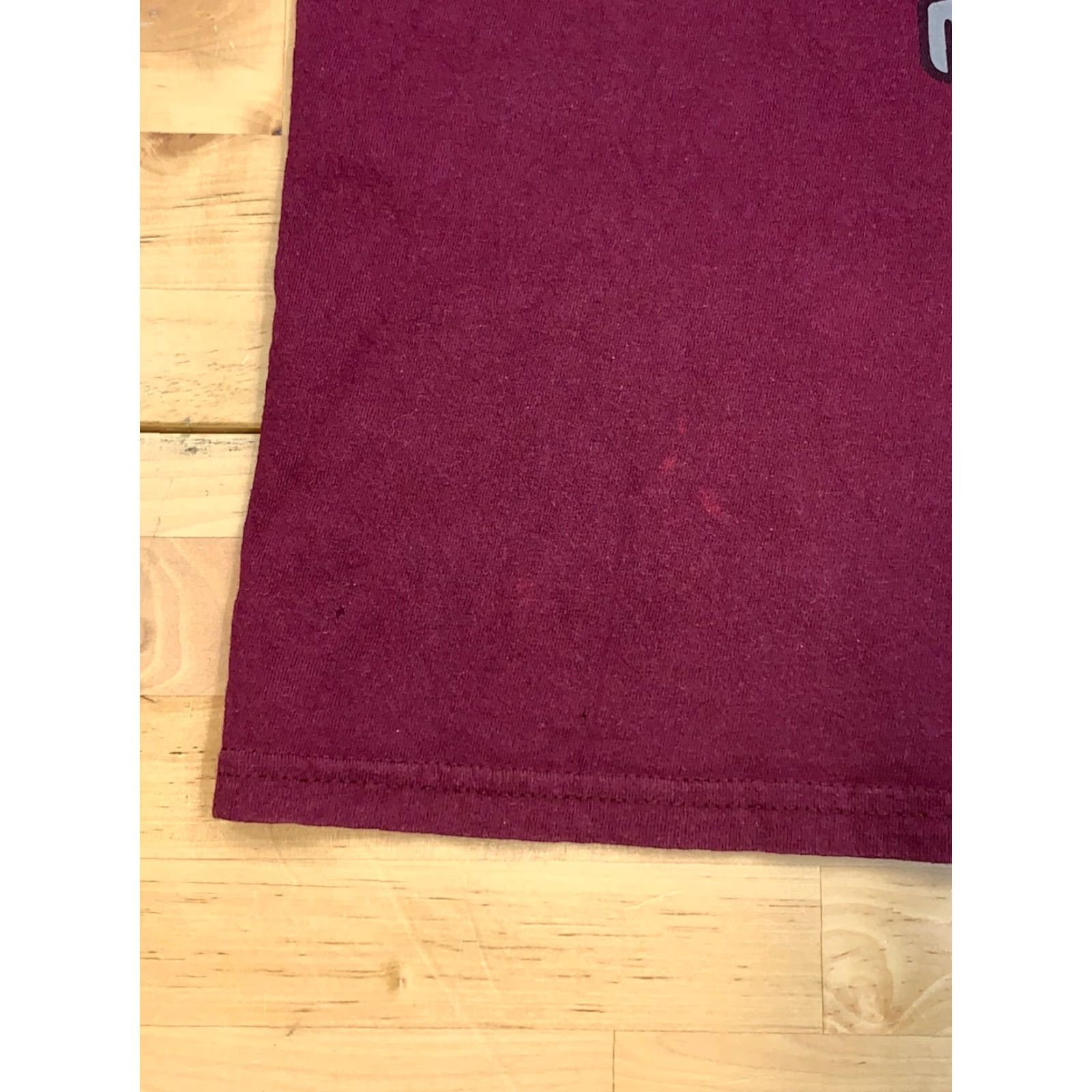 Vintage LRG T Shirt Panda Graphic Short Sleeve Crew Neck Medium Maroon Red Men Skateboarding 5185 Vintage No Graphic Print Yes Classic Regular Shirt Mens Size US M / EU 48-50 / 2 - 5 Thumbnail