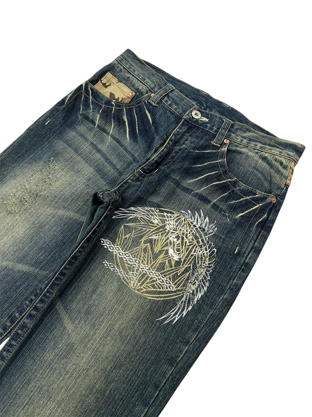 Japanese Brand Vintage Japanese Karakuri Sukajan Style Straight Jeans Size US 33 - 5 Thumbnail
