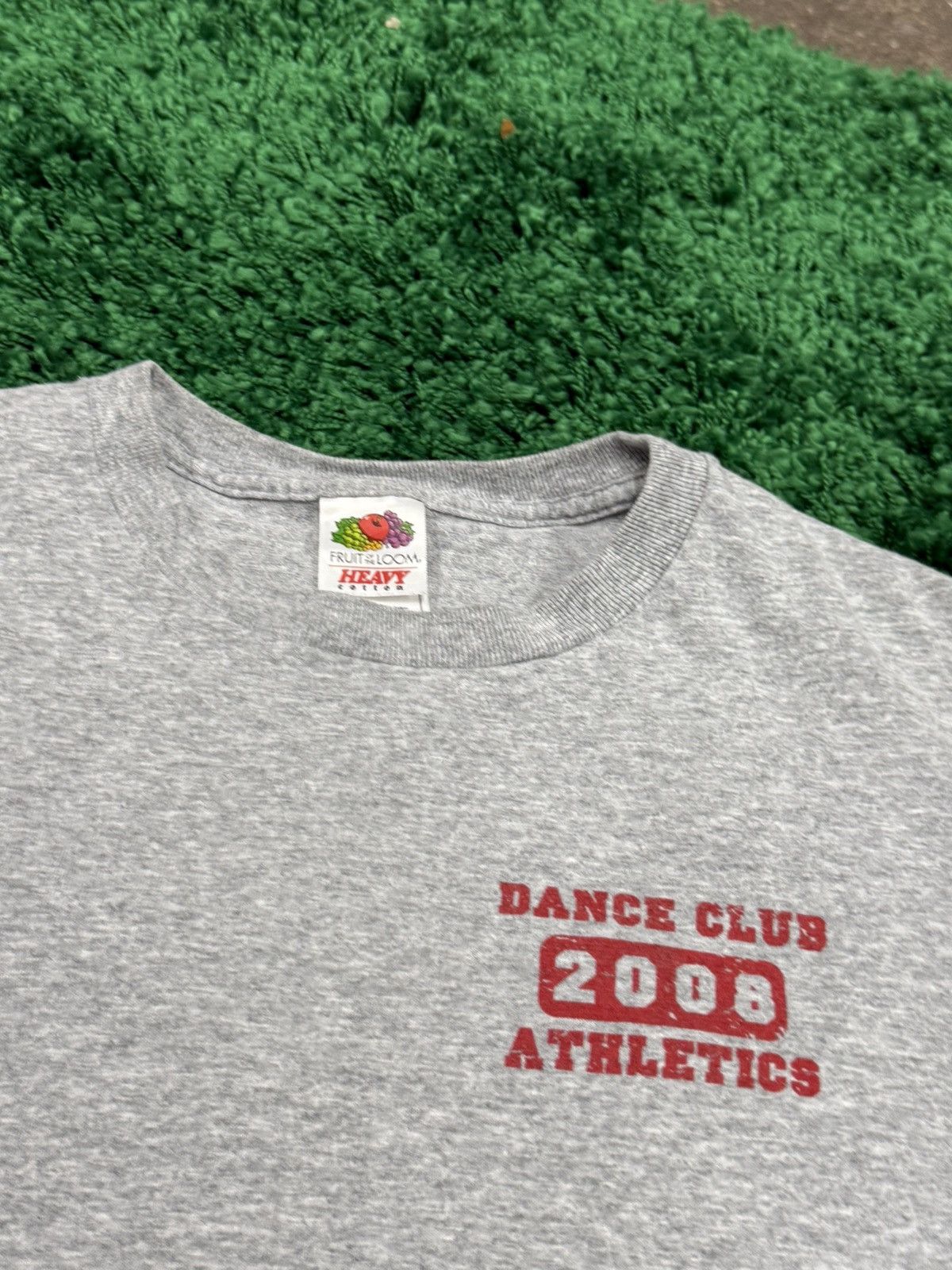 Fruit Of The Loom × Vintage Vintage Dance Club 2008 High School Tee y2k 00s Size US M / EU 48-50 / 2 - 2 Thumbnail