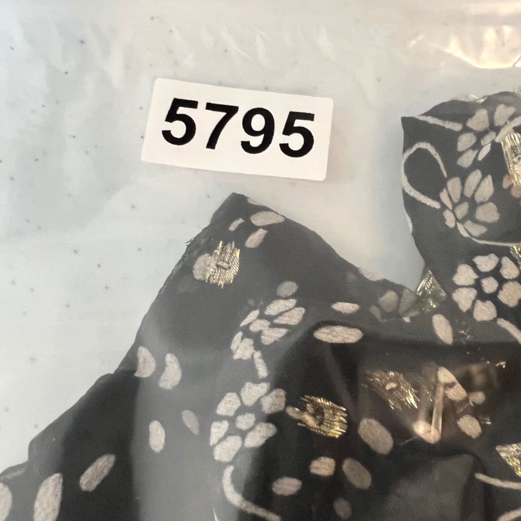 Vintage Jill Stuart Womens XS Black Floral Gold Metallic Long Sleeve Mini Dress Size XS / US 0-2 / IT 36-38 - 7 Thumbnail