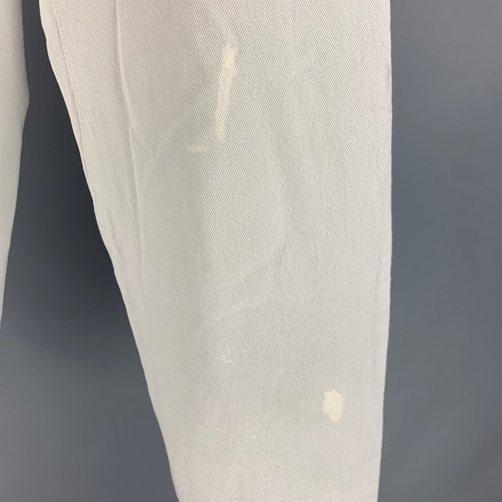 Vetements VETEMENTS Size 32 White Light Blue Cotton Button Fly Jeans Size US 32 / EU 48 - 4 Thumbnail