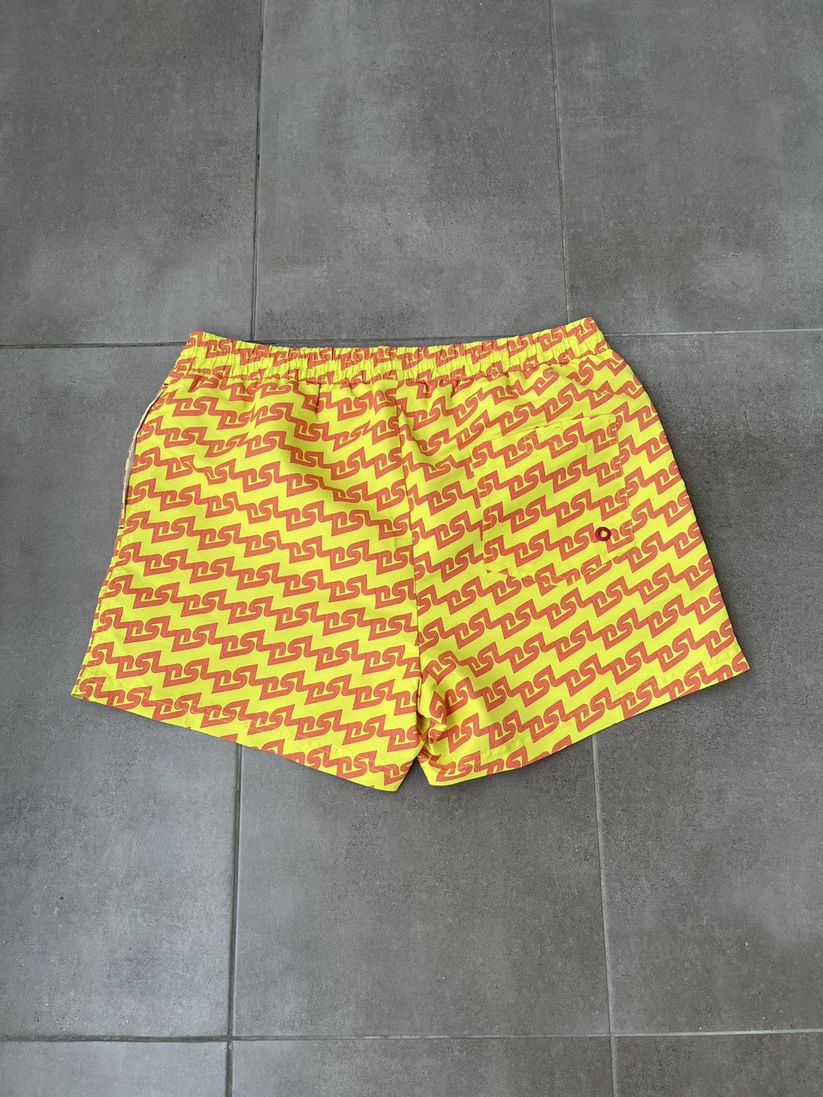 Diesel !DS! SS23 Diesel BMBX-Nico Boxer Monogram Yellow Shorts Size US 32 / EU 48 - 5 Thumbnail