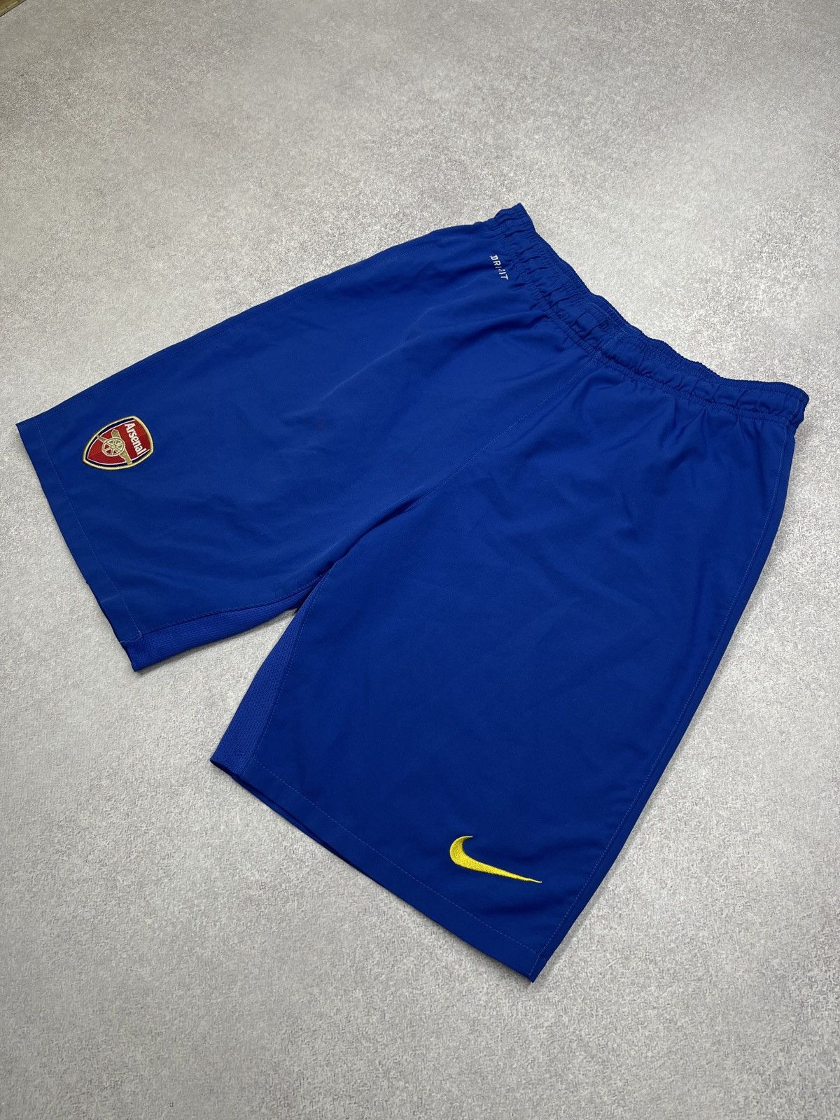 Nike Vintage Nike Arsenal Football Shorts Blue Y2K Soccer Size US 30 / EU 46 - 3 Thumbnail