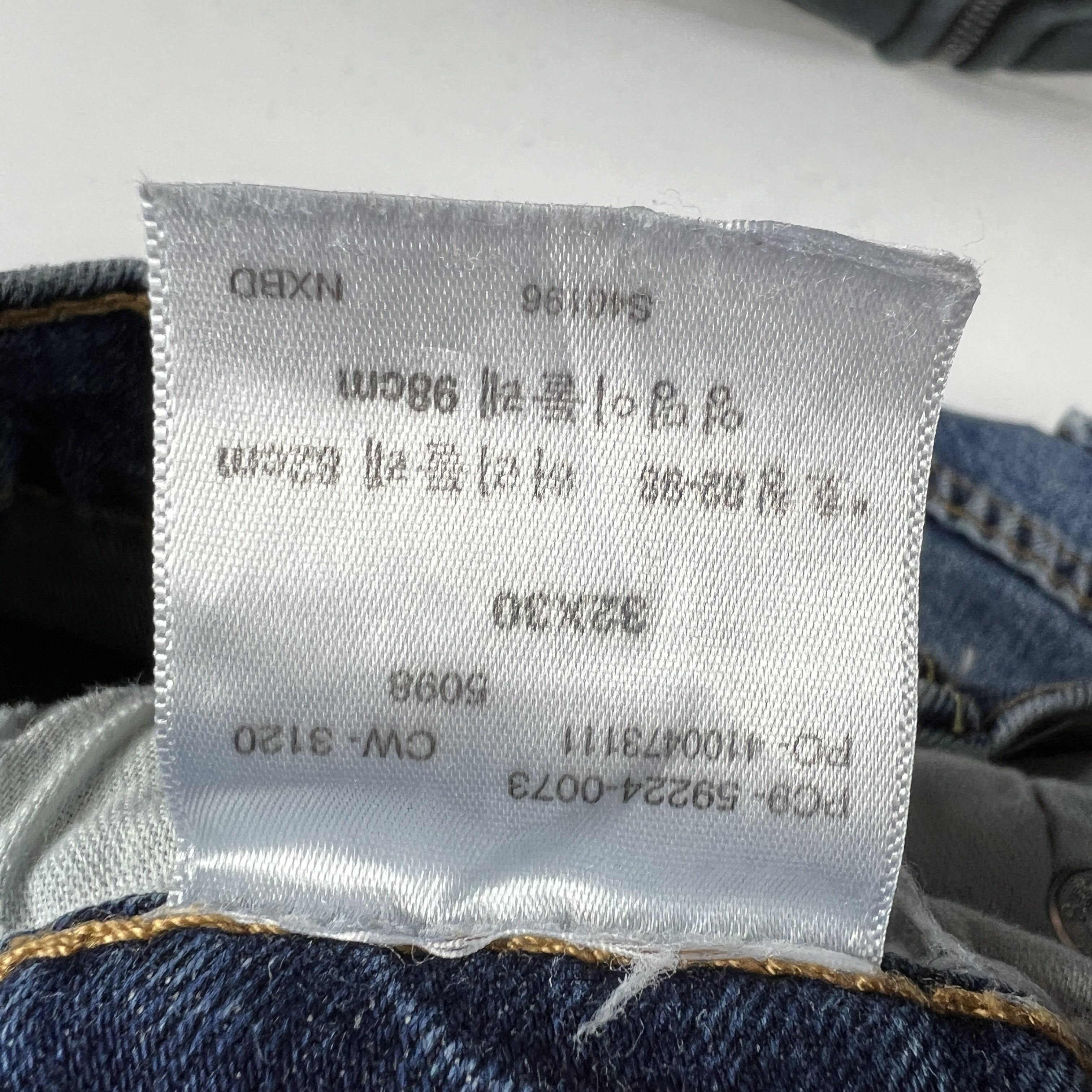 Levi's Levi's Jeans 505 Straight Leg Blue Faded Stretch Denim Size US 32 / EU 48 - 11 Thumbnail