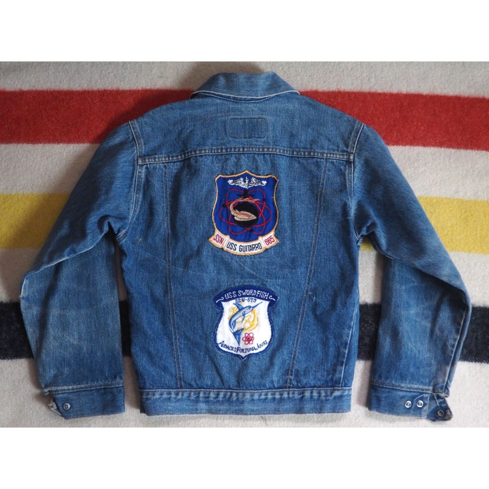 Levi's VTG 70s Levi's Orange Tab Type 3 III Snap Denim Jacket XS Blue Military Look Souvenir Jacket Mens Size XS / US 0-2 / IT 36-38 - 2 Thumbnail