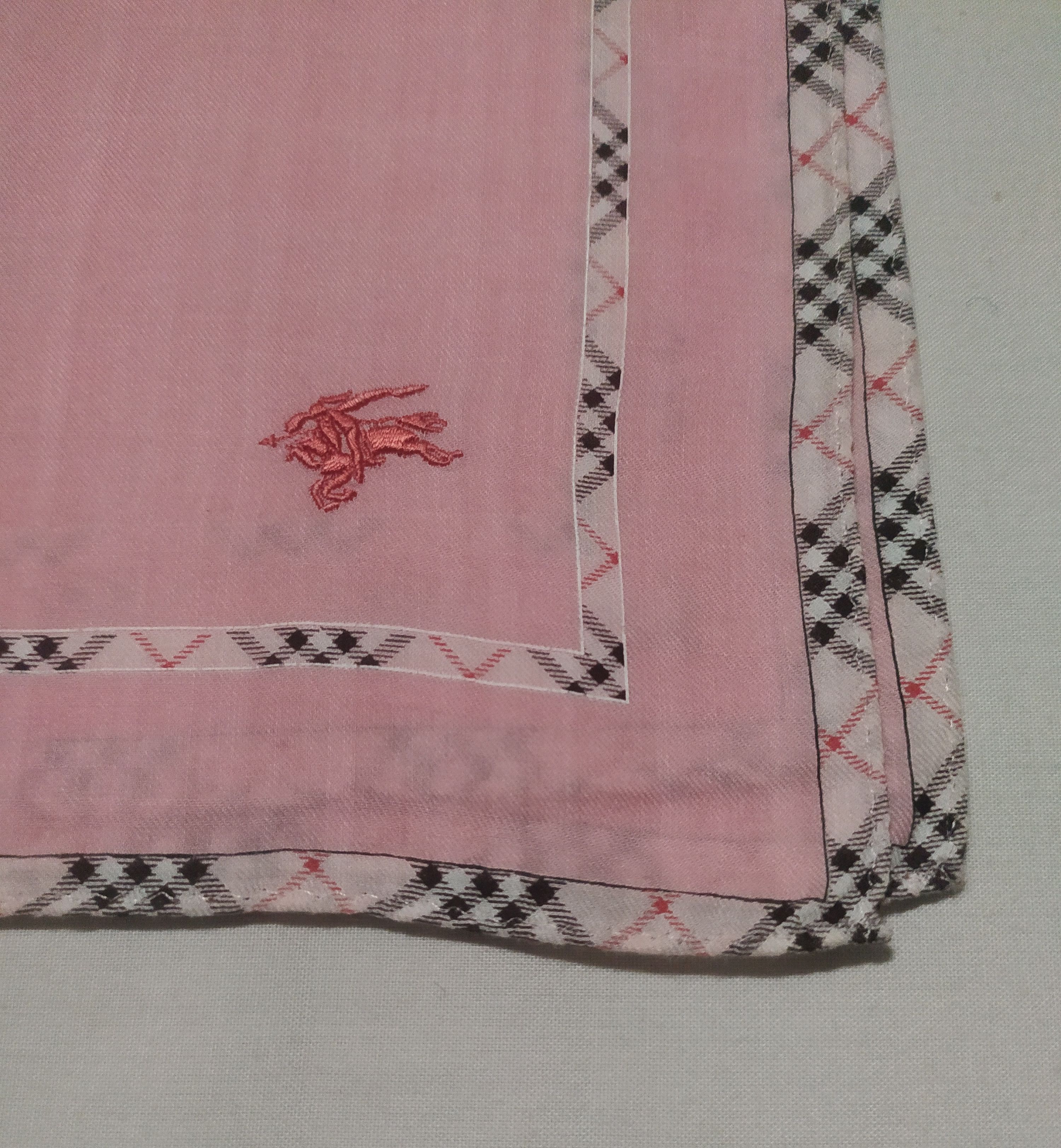Burberry Burberry Handkerchief Size ONE SIZE - 2 Thumbnail