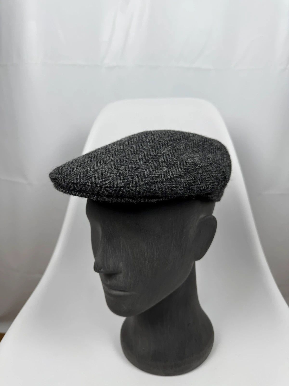 Harris Tweed Charles Tyrwhitt Harris Tweed Wool Flat Hat Handwoven size S Size ONE SIZE - 1 Thumbnail