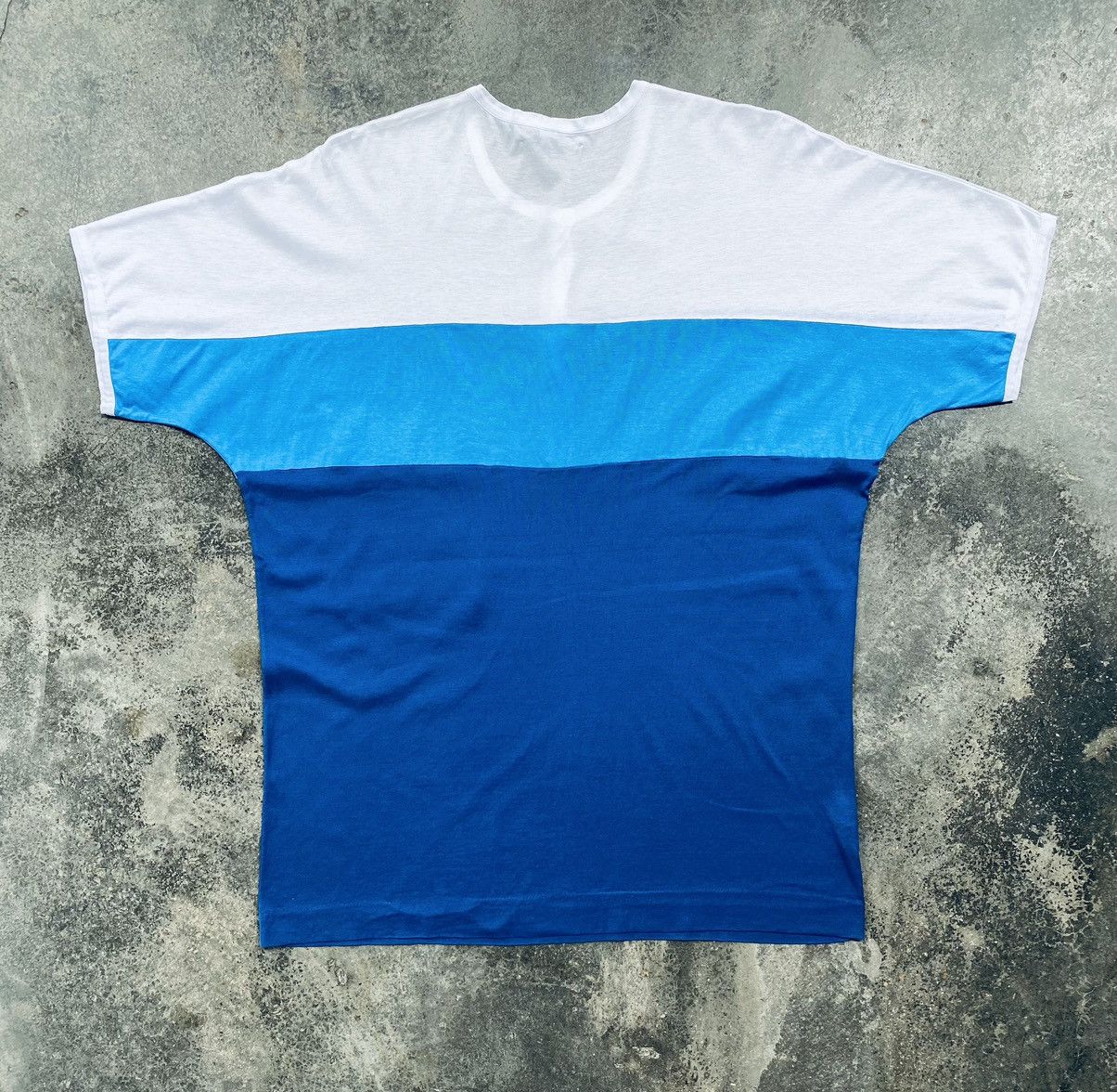 Givenchy Vintage 70s Givenchy Gentleman Paris Henley Tees Size US L / EU 52-54 / 3 - 2 Thumbnail