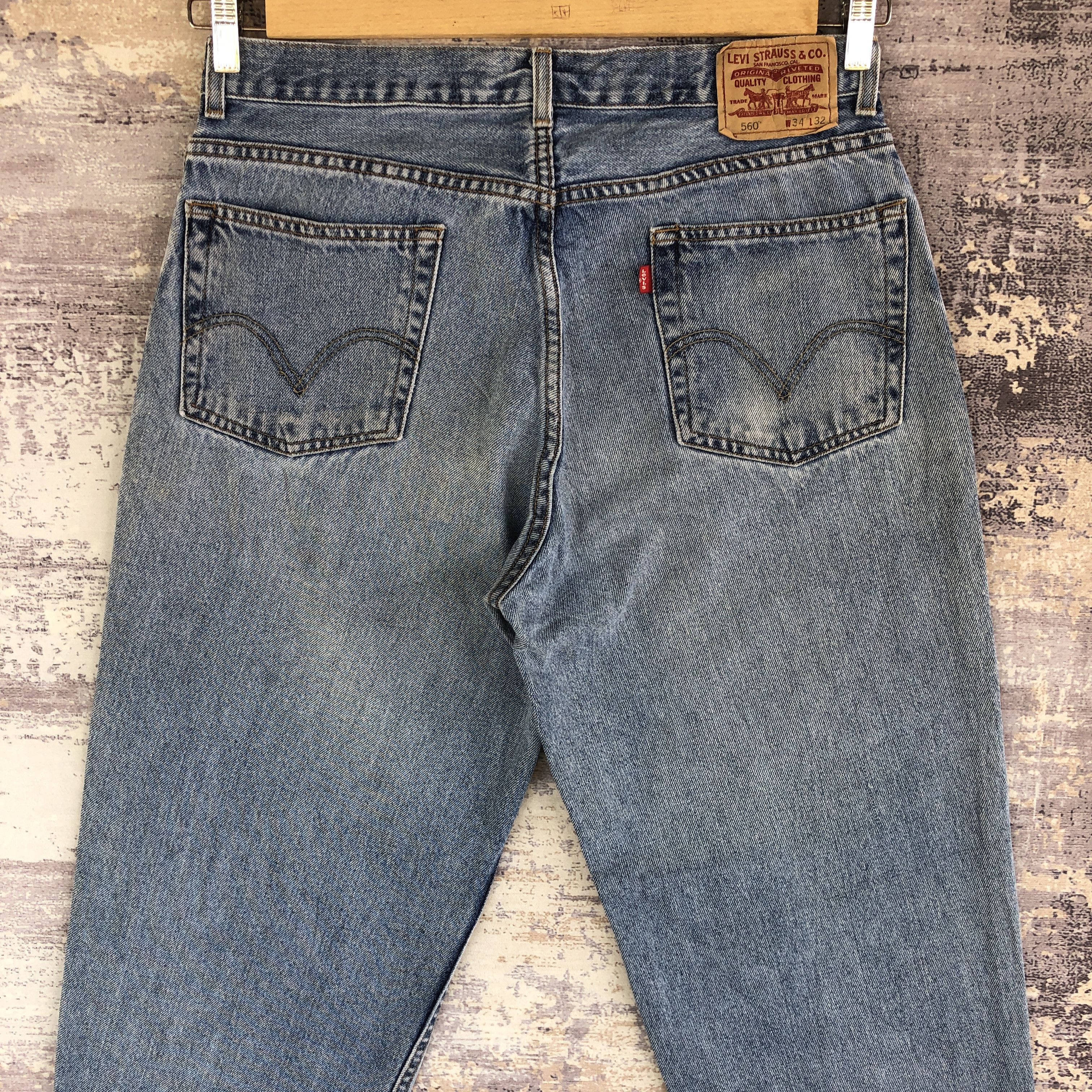 Levi's Vintage Levis 560 Baggy Jeans Levi's Faded Light Wash Denim Size US 34 / EU 50 - 4 Thumbnail