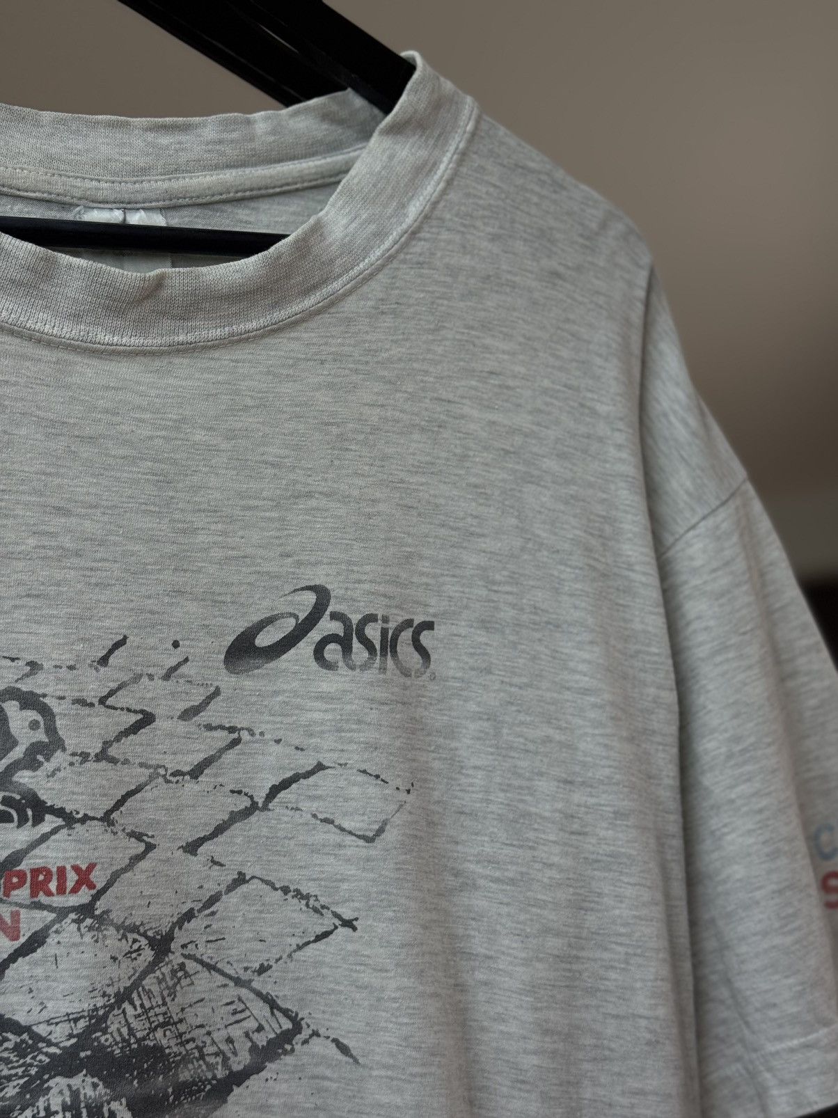 Asics Vintage Asics Grand Prix Von Bern 1997 T-shirt Size US L / EU 52-54 / 3 - 4 Thumbnail