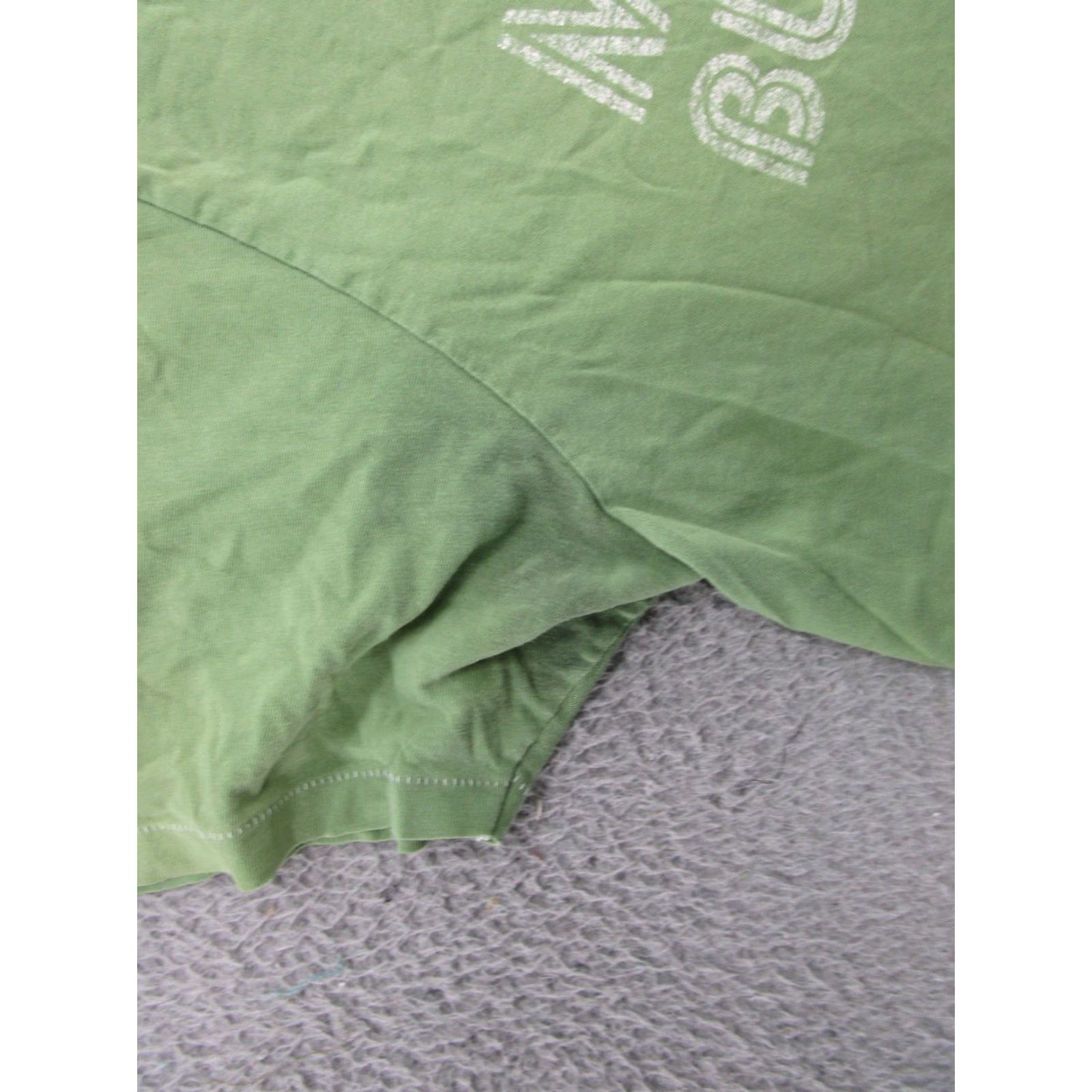 American Eagle Outfitters VTG American Eagle Outfitters Montana Buzzcocks Chicken Shirt Size L Men Short Sleeve Green 90s Thrashed Shirt Mens Size US L / EU 52-54 / 3 - 6 Thumbnail