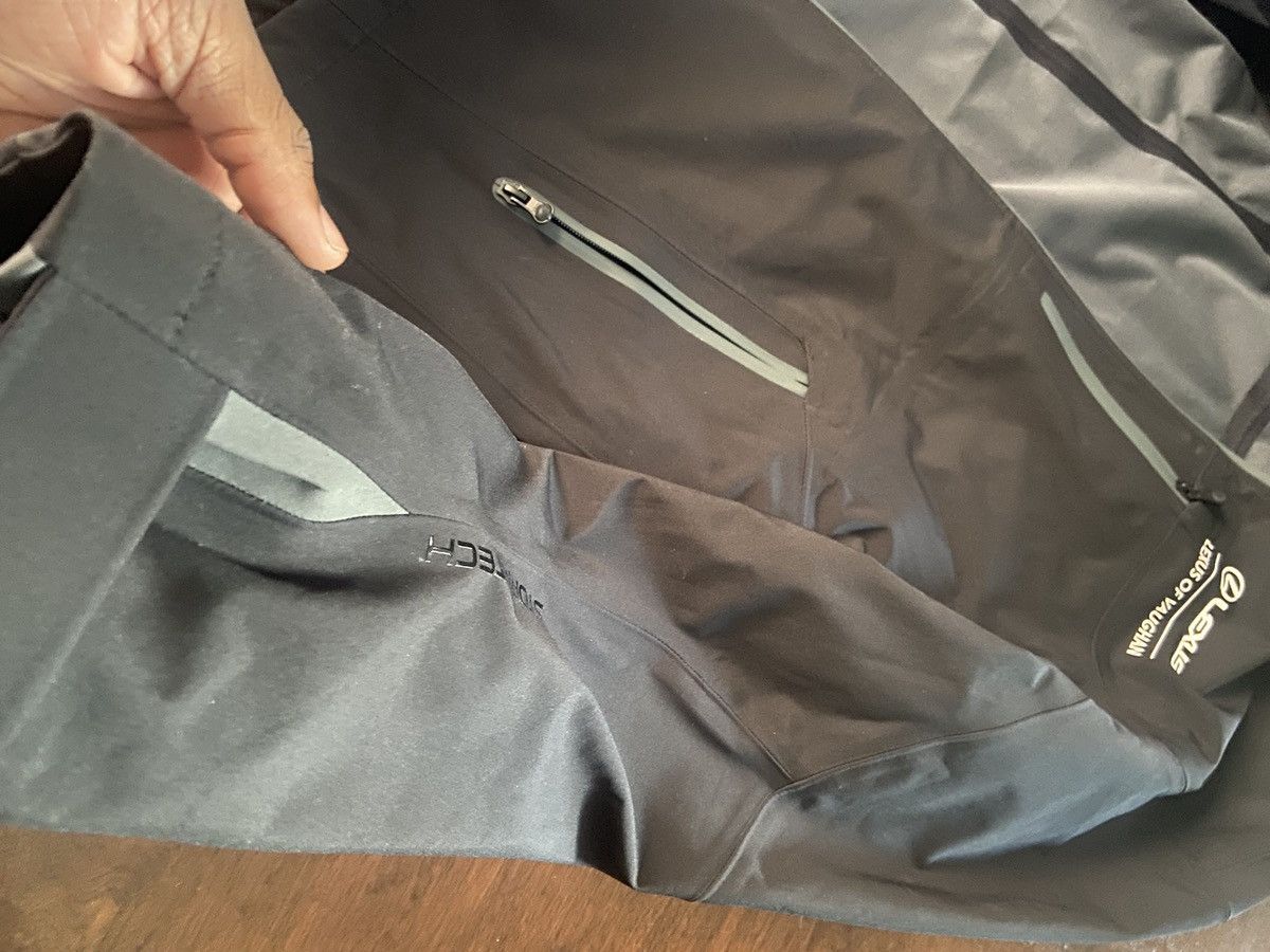 Stormtech Stormtech waterproof light rain jacket shell insulated Size US M / EU 48-50 / 2 - 4 Thumbnail