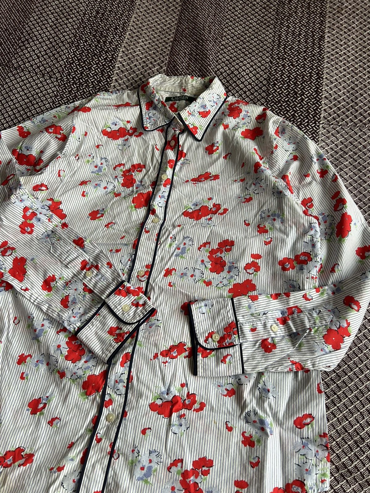 Polo Ralph Lauren Vintage Polo Ralph Lauren Women Shirt Solid Style Size L Size L / US 10 / IT 46 - 5 Thumbnail