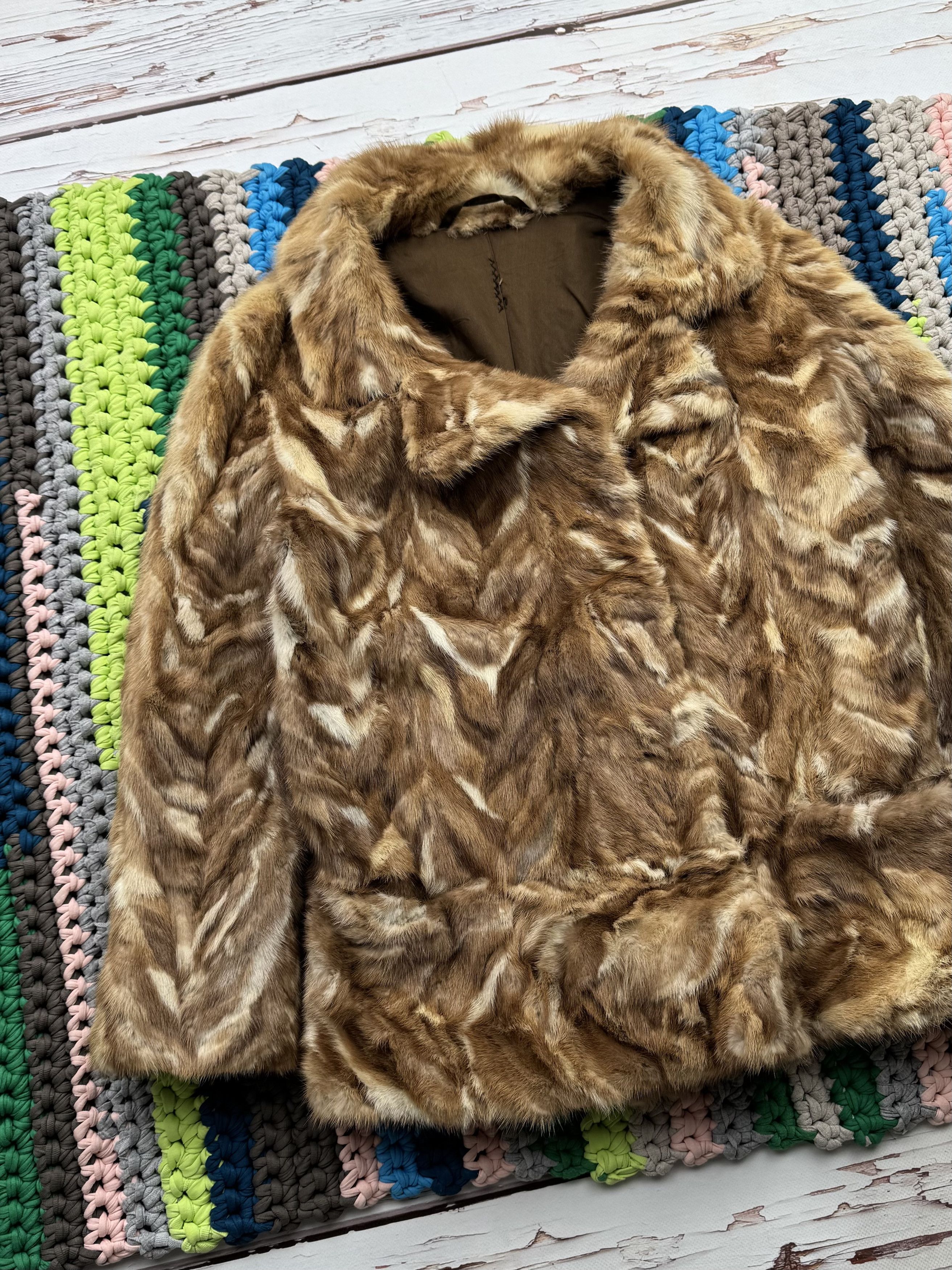 Vintage Vintage Real Fur Coat D15 Size M / US 6-8 / IT 42-44 - 2 Thumbnail