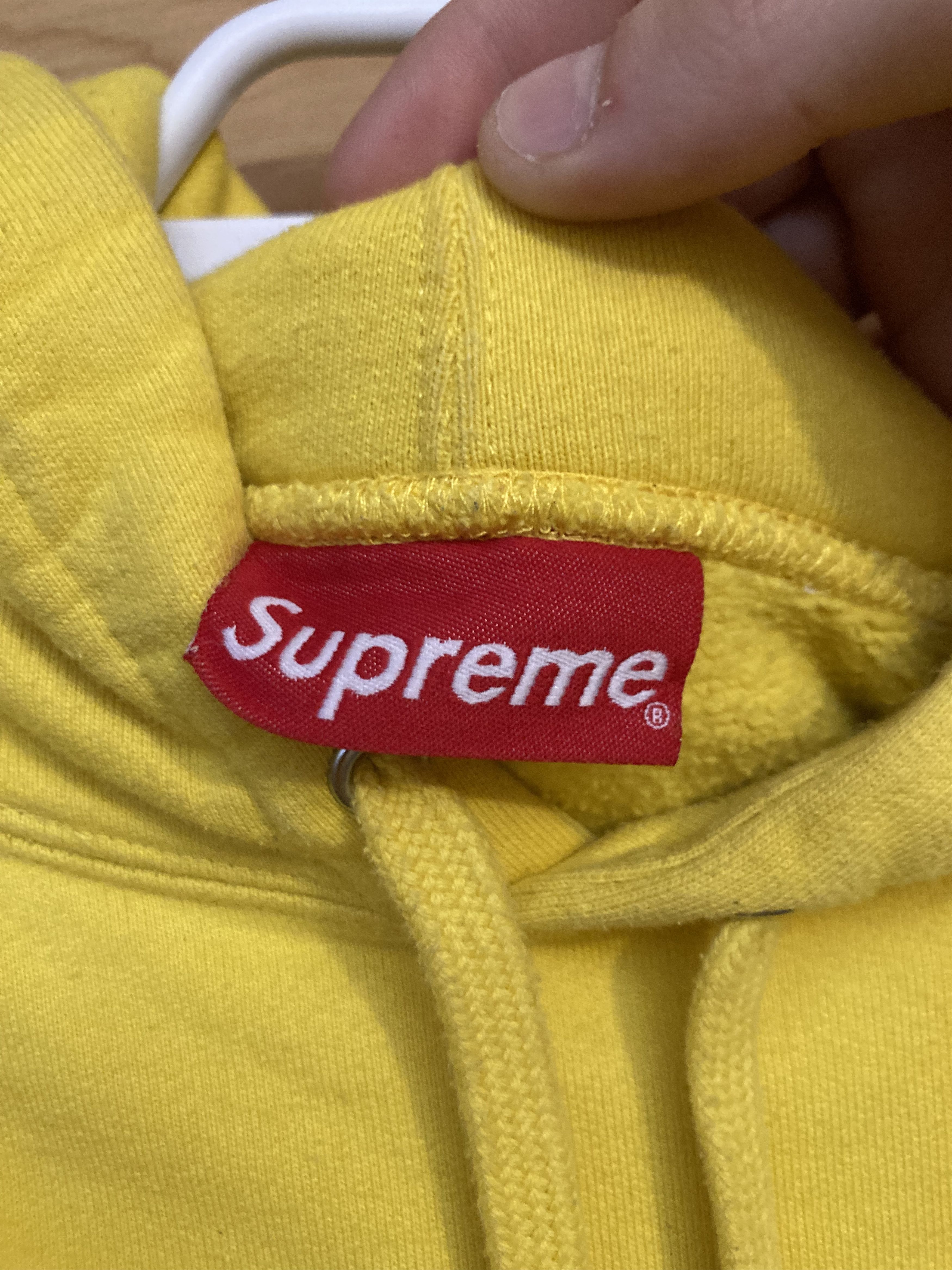 Supreme Supreme 2018 Text stripe Hoodie - Size small Size US S / EU 44-46 / 1 - 3 Thumbnail
