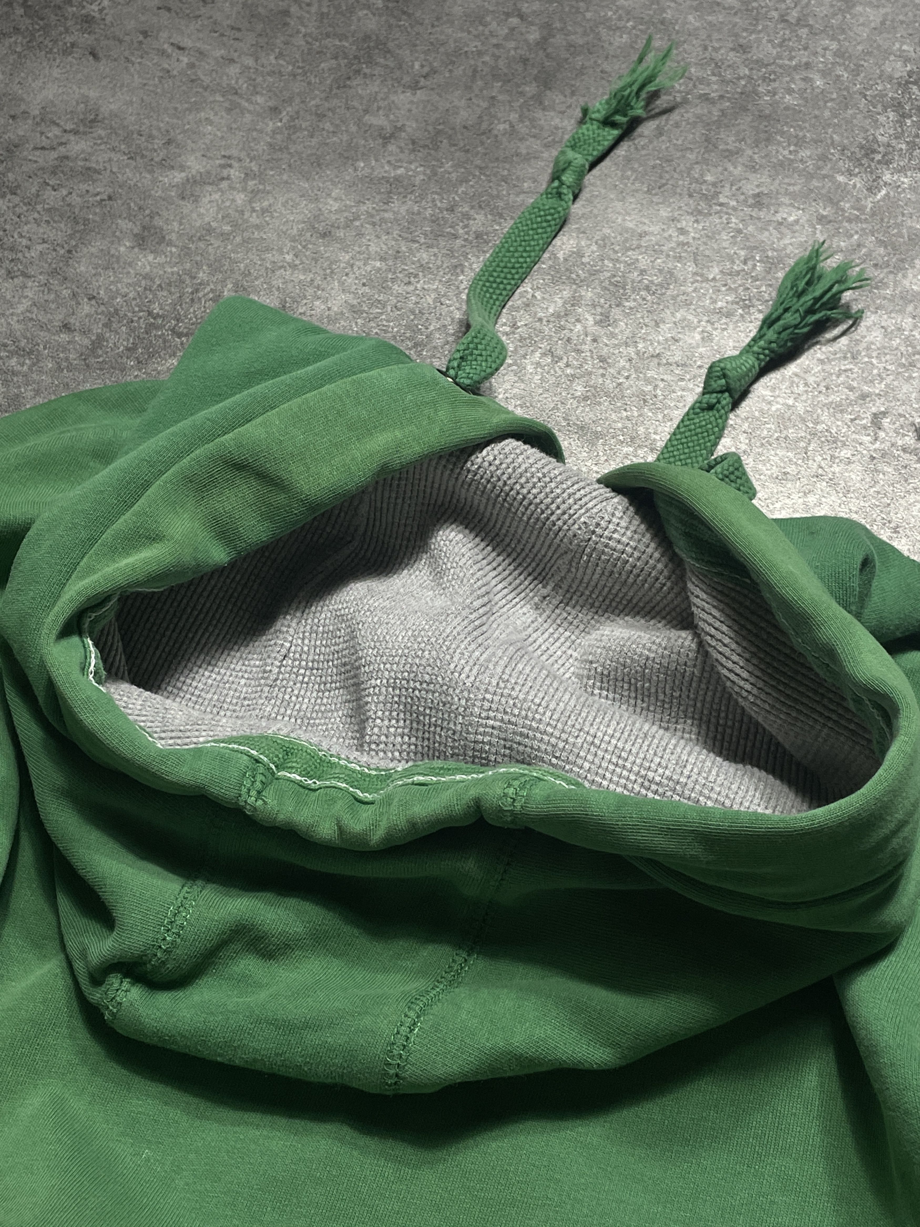 Burton Vintage Y2K Hoodie Spellout Cozy Streetwear Hype Burton Size US S / EU 44-46 / 1 - 8 Thumbnail