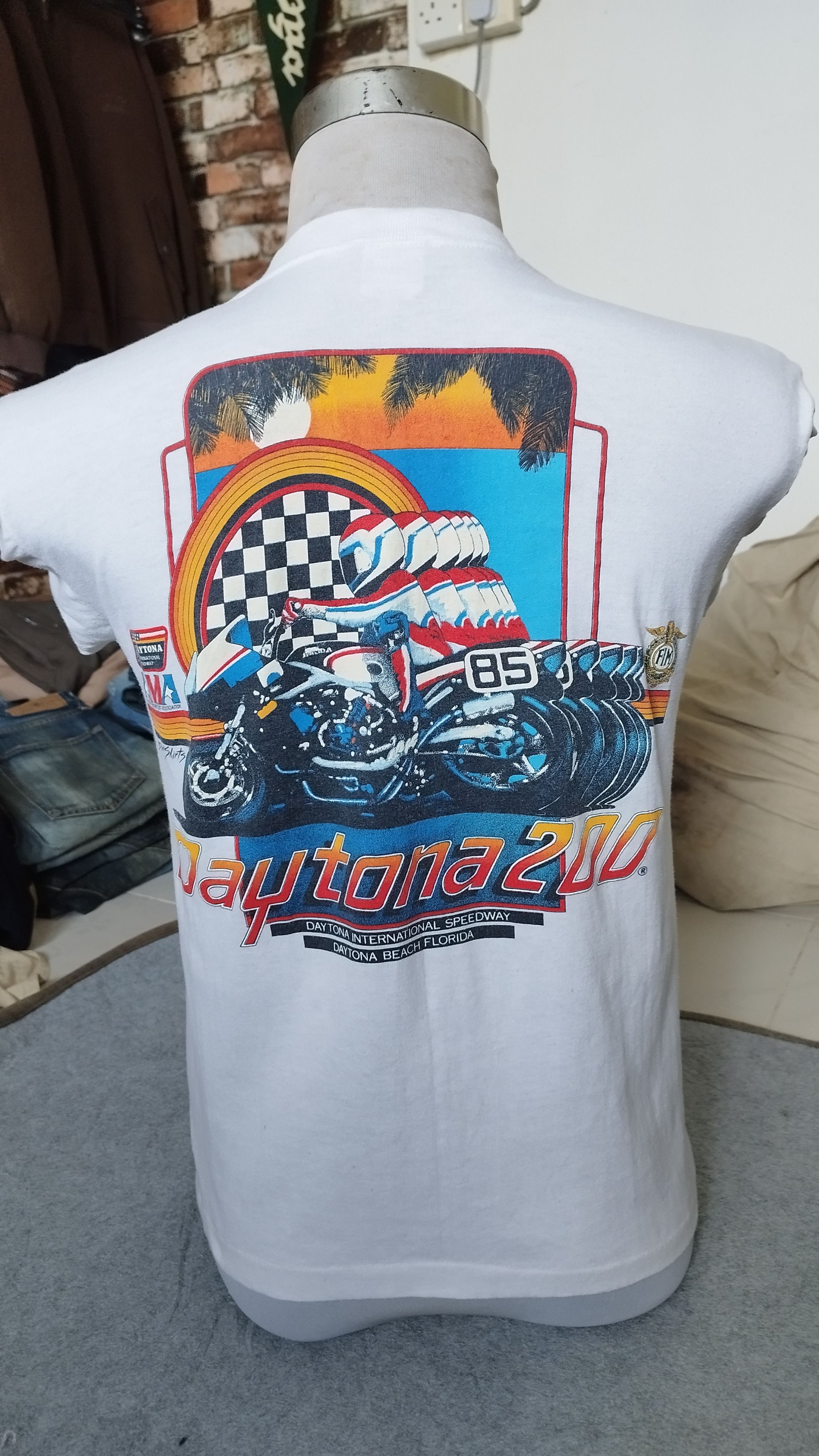 NASCAR × Vintage Nascar daytona 200 Size US M / EU 48-50 / 2 - 5 Thumbnail