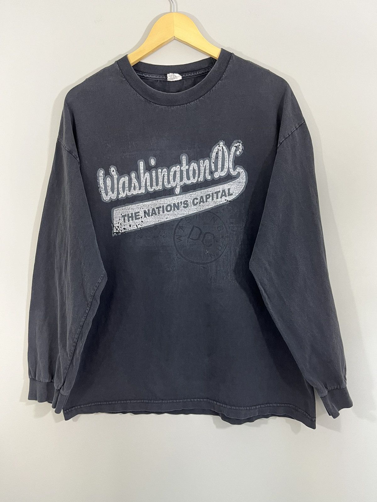 Vintage Sun Faded Washington DC Distressed Long Sleeve Size US XL / EU 56 / 4 - 2 Thumbnail