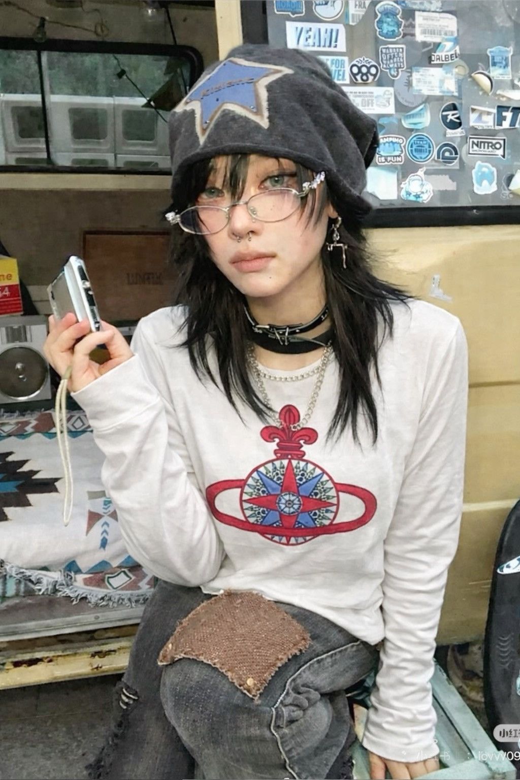 Vivienne Westwood Viviene Westwood Icinic Orb Long Sleeve Tshirt Size M / US 6-8 / IT 42-44 - 1 Thumbnail