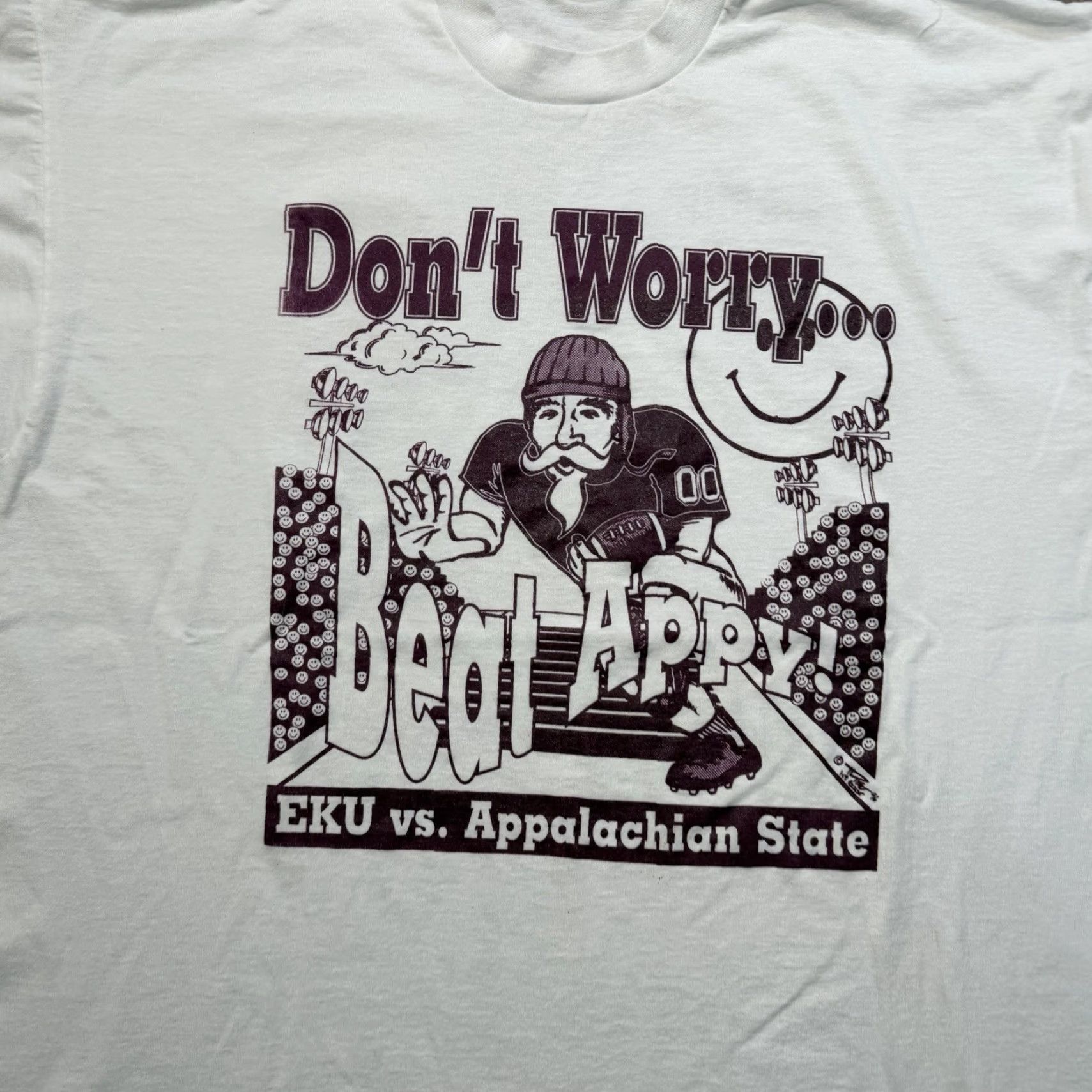 Vintage VINTAGE EKU vs Appalachian State T Shirt Mens XL White 90s Graphic Tee Football Beats Appy Mens Size US XL / EU 56 / 4 - 3 Thumbnail
