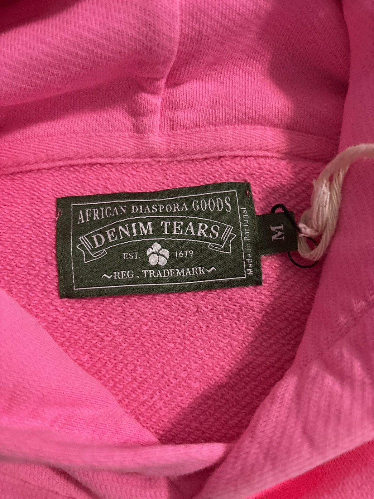 DENIM TEARS Denim Tears Pink Mono Wreath Hoodie Size US M / EU 48-50 / 2 - 2 Thumbnail