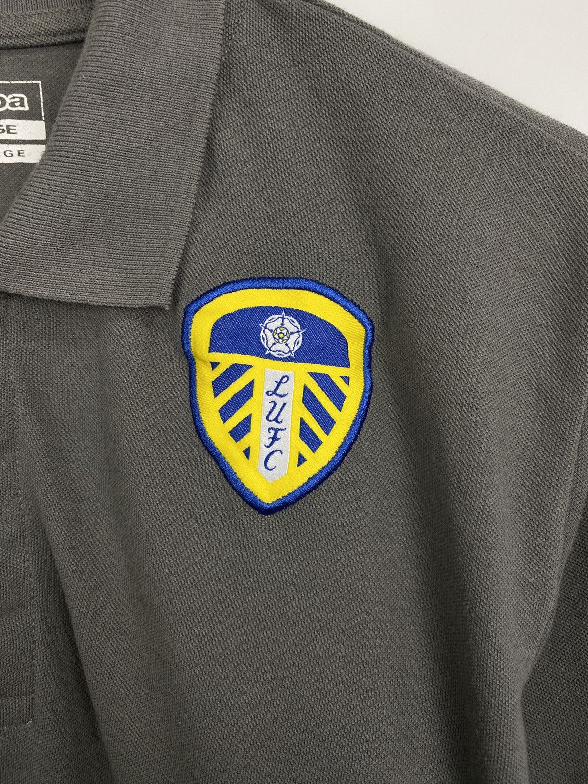 Kappa 🏴󠁧󠁢󠁥󠁮󠁧󠁿Vintage Y2K Kappa Leeds United LUFC Soccer Jersey Blokecore Size US XL / EU 56 / 4 - 6 Thumbnail