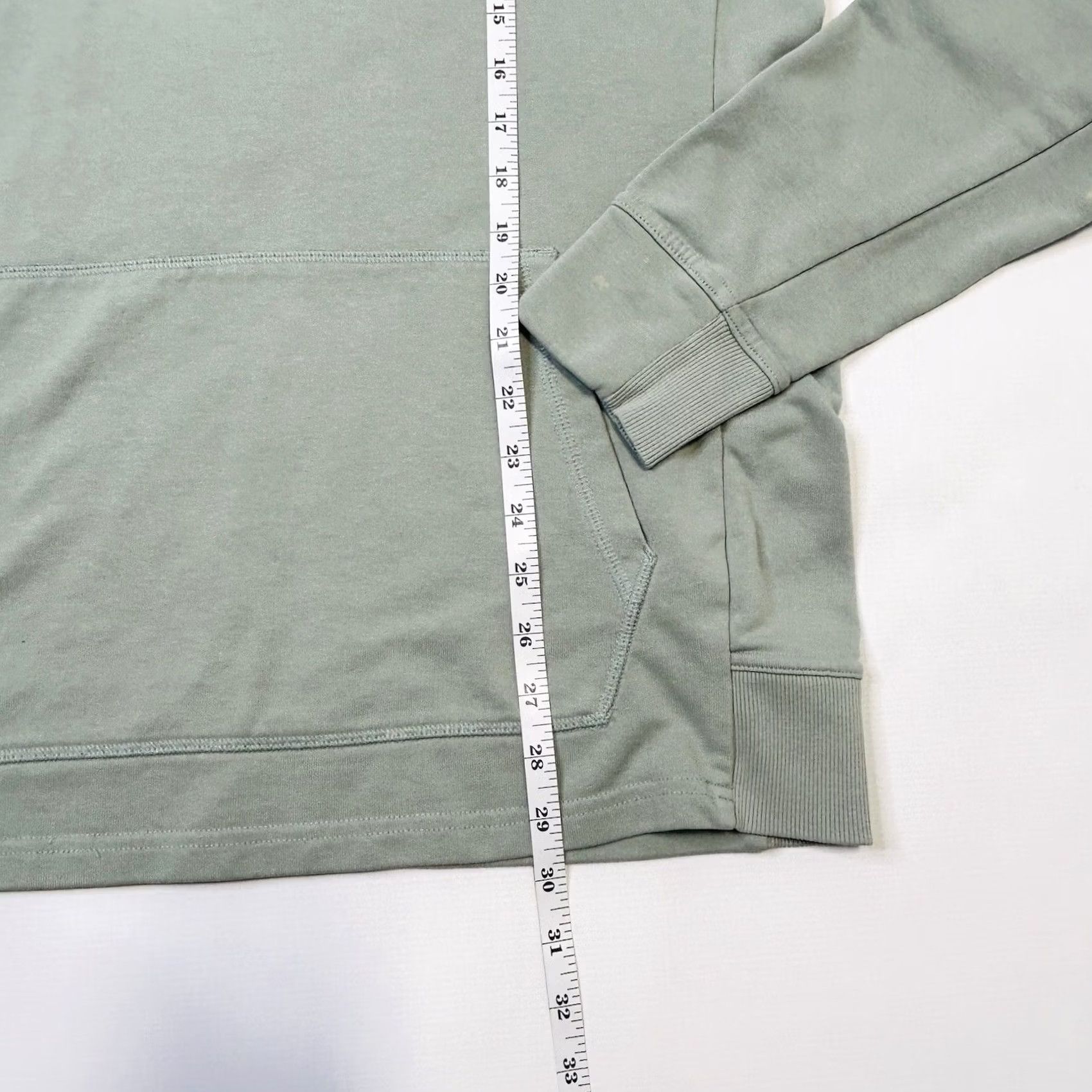 Gymshark Gymshark Hoodie Mens L Green Logo Pullover Outdoor Athleisure Racing Running Shirt? Size US L / EU 52-54 / 3 - 6 Thumbnail