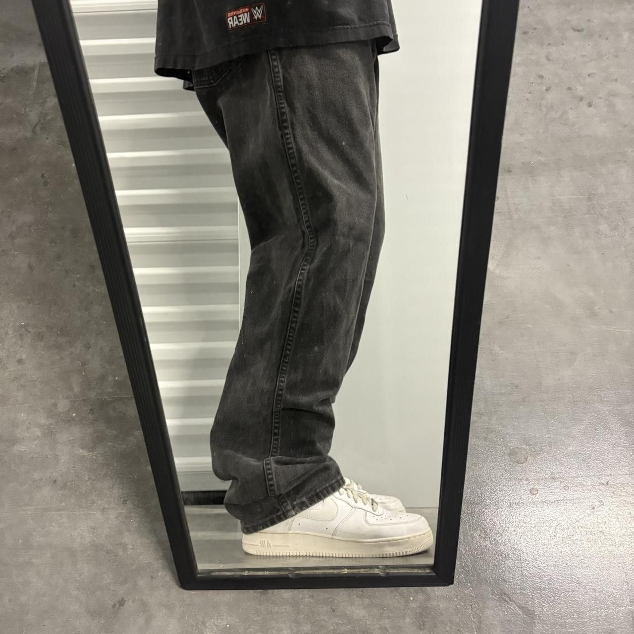 Vintage Crazy Vintage Y2K/2000s Grunge Black Faded Wrangler Workwear Denim Jeans! Size US 36 / EU 52 - 2 Thumbnail
